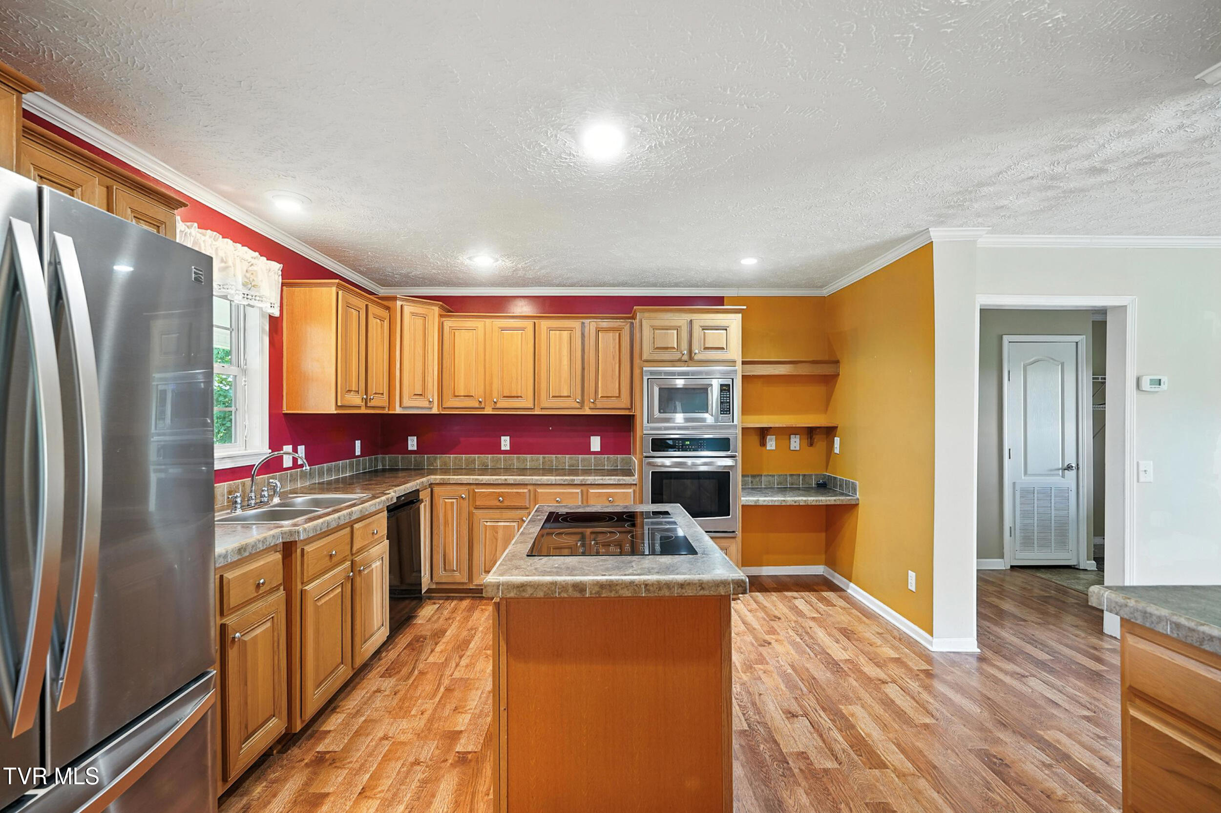 205 Clyde Miller Drive Property Photo 14