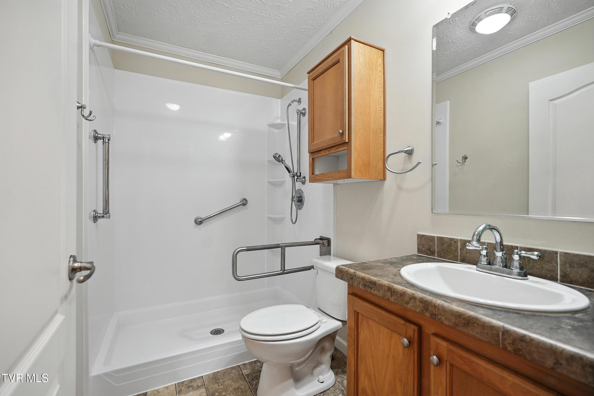 205 Clyde Miller Drive Property Photo 22