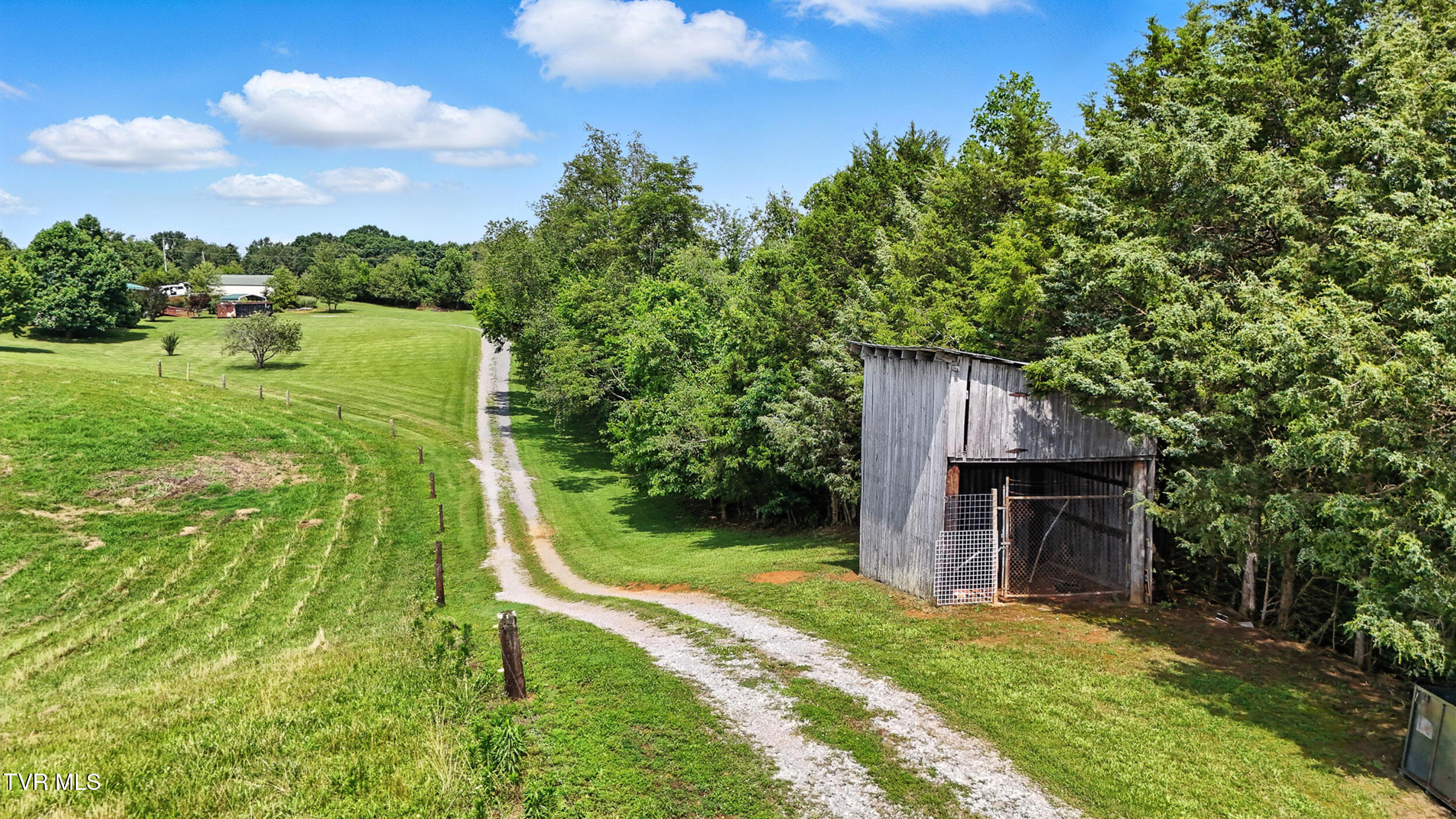 205 Clyde Miller Drive Property Photo 25