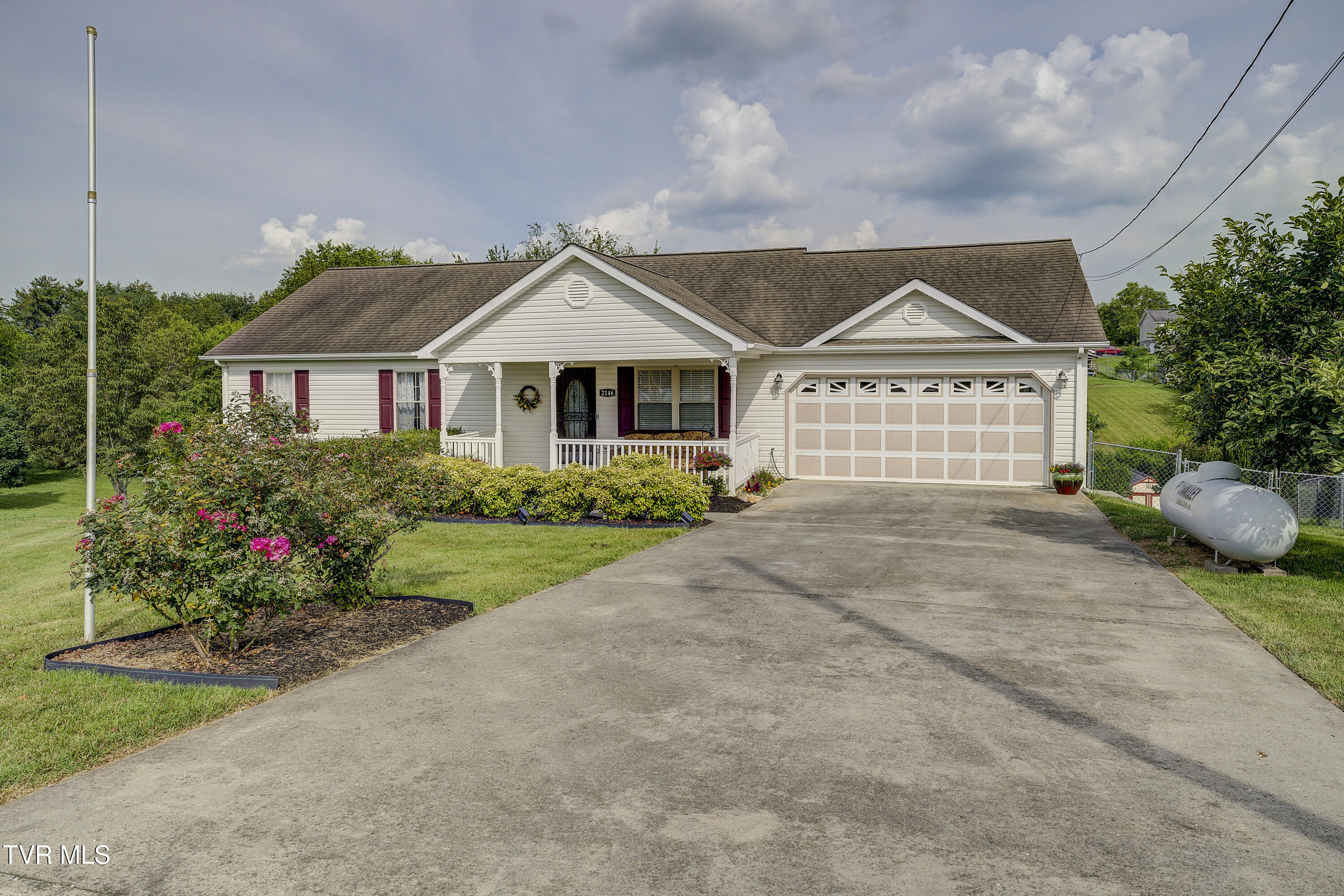 2146 Buttercup Lane Property Photo