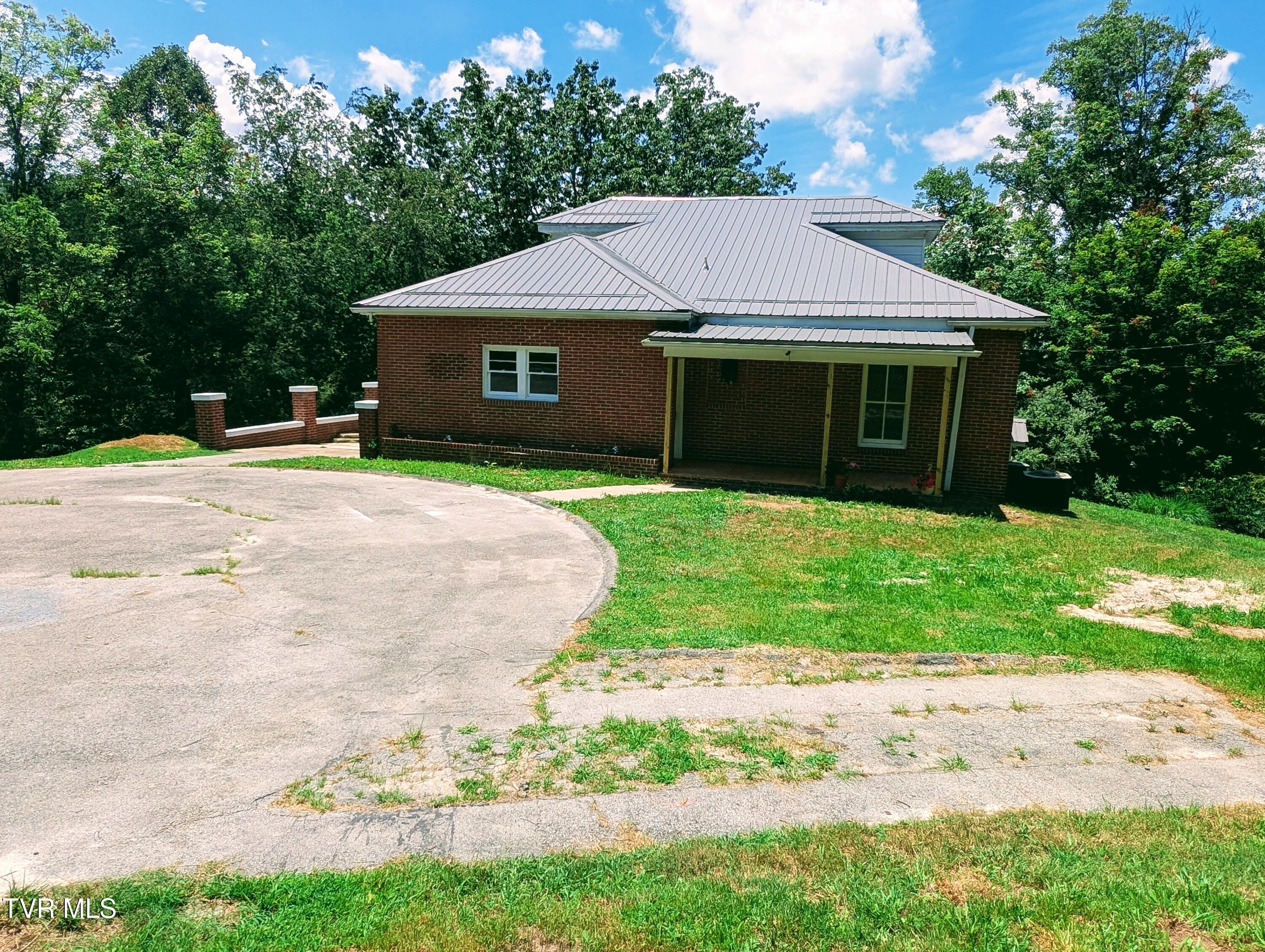 111 Factory Drive Property Photo 12