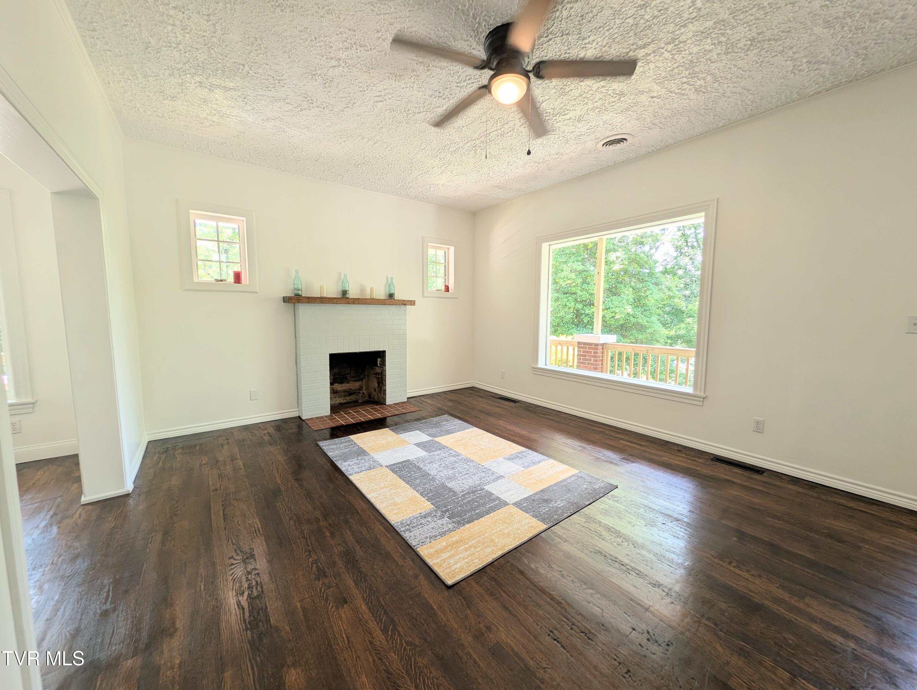 111 Factory Drive Property Photo 25