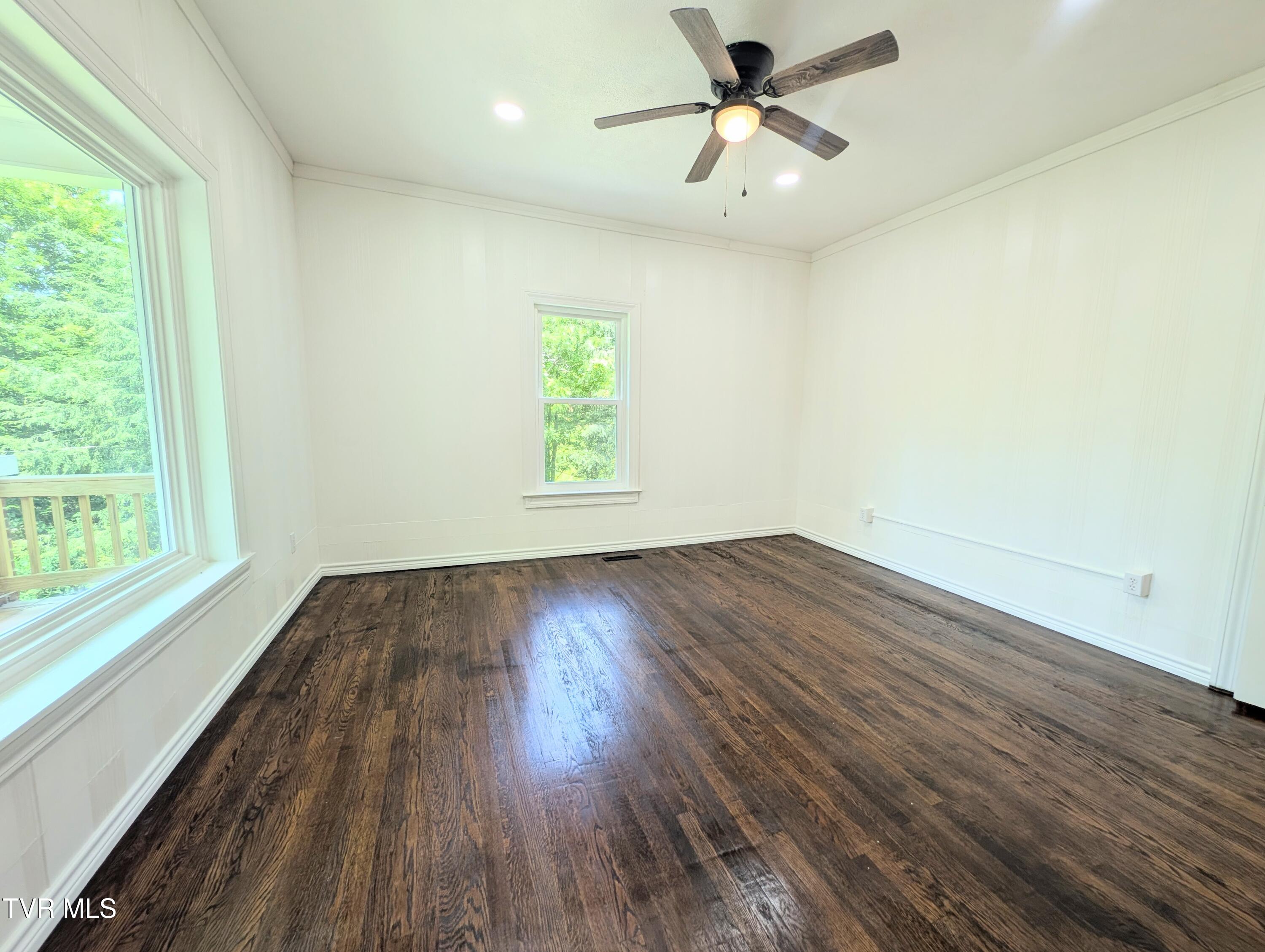 111 Factory Drive Property Photo 26