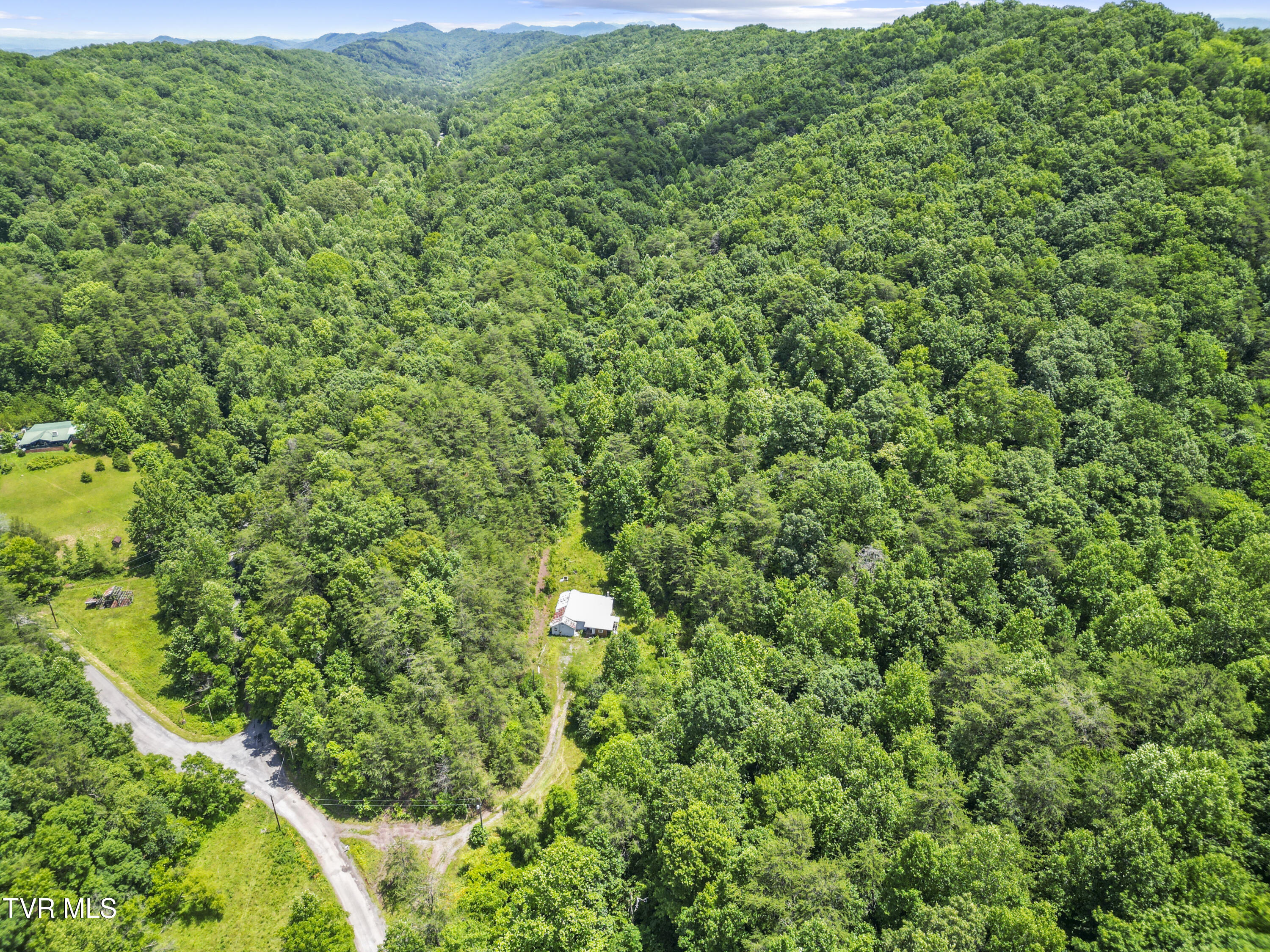 1103 Speedwell Road Property Photo