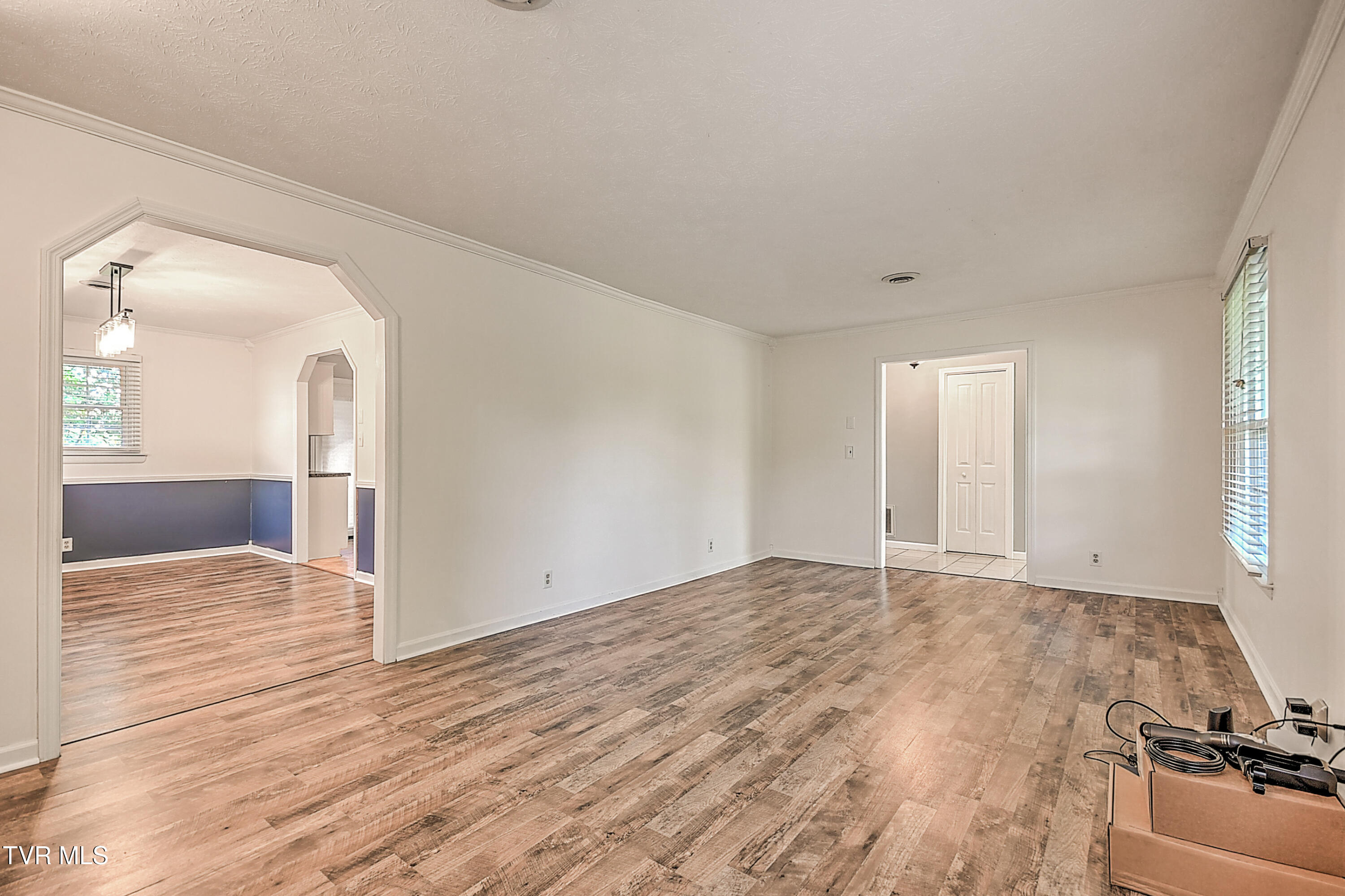 112 Hillview Road Property Photo 5