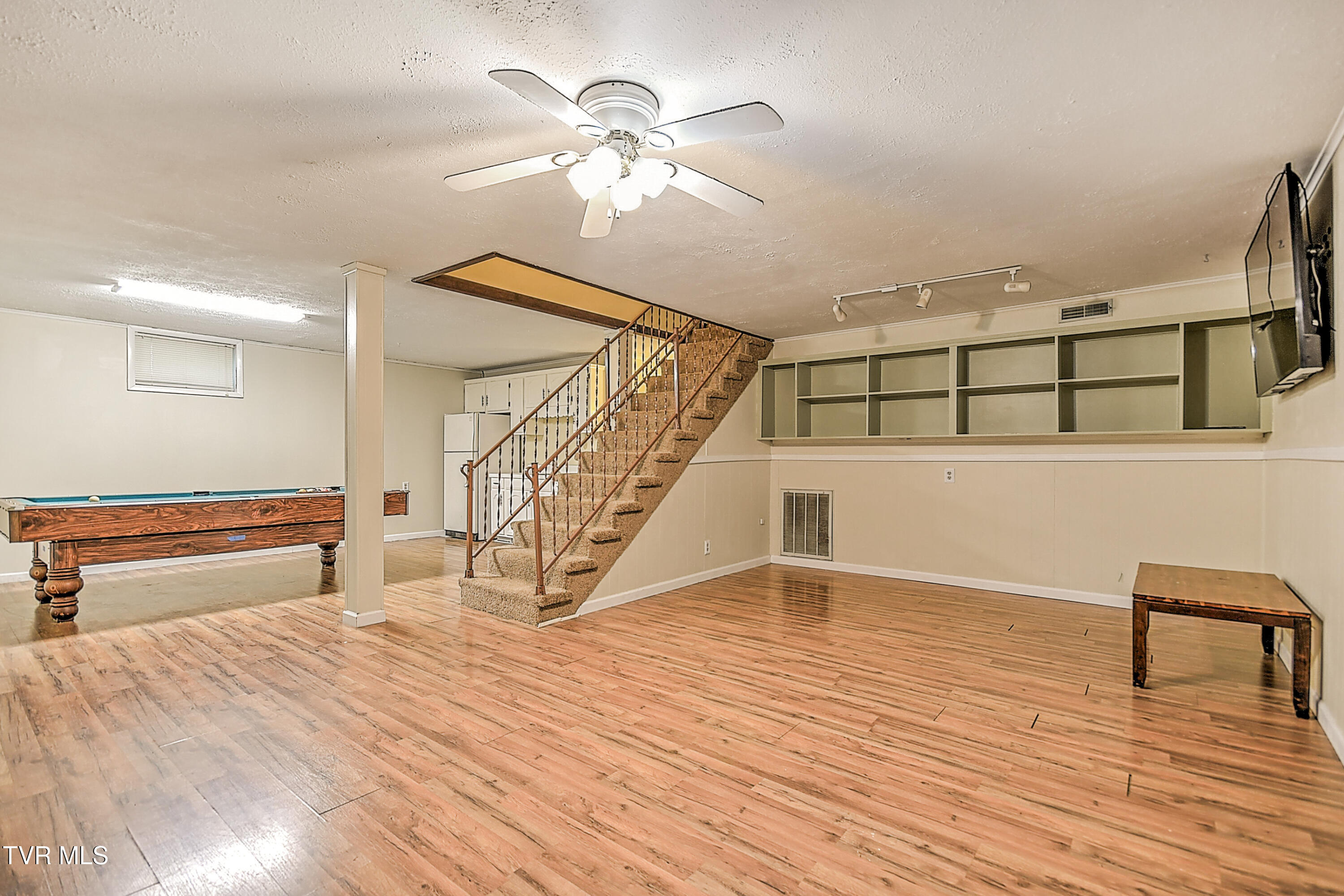 112 Hillview Road Property Photo 32