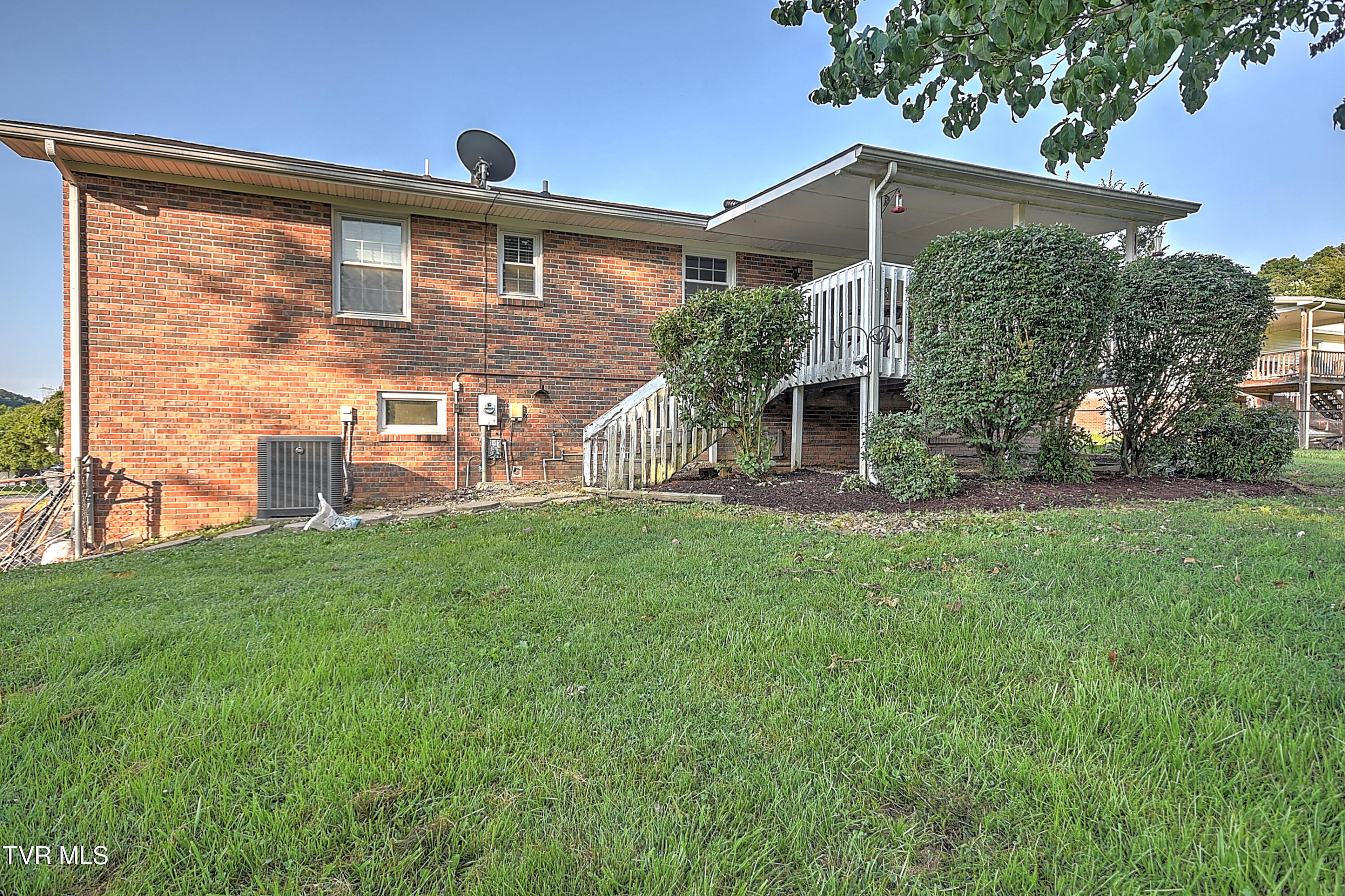 112 Hillview Road Property Photo 38