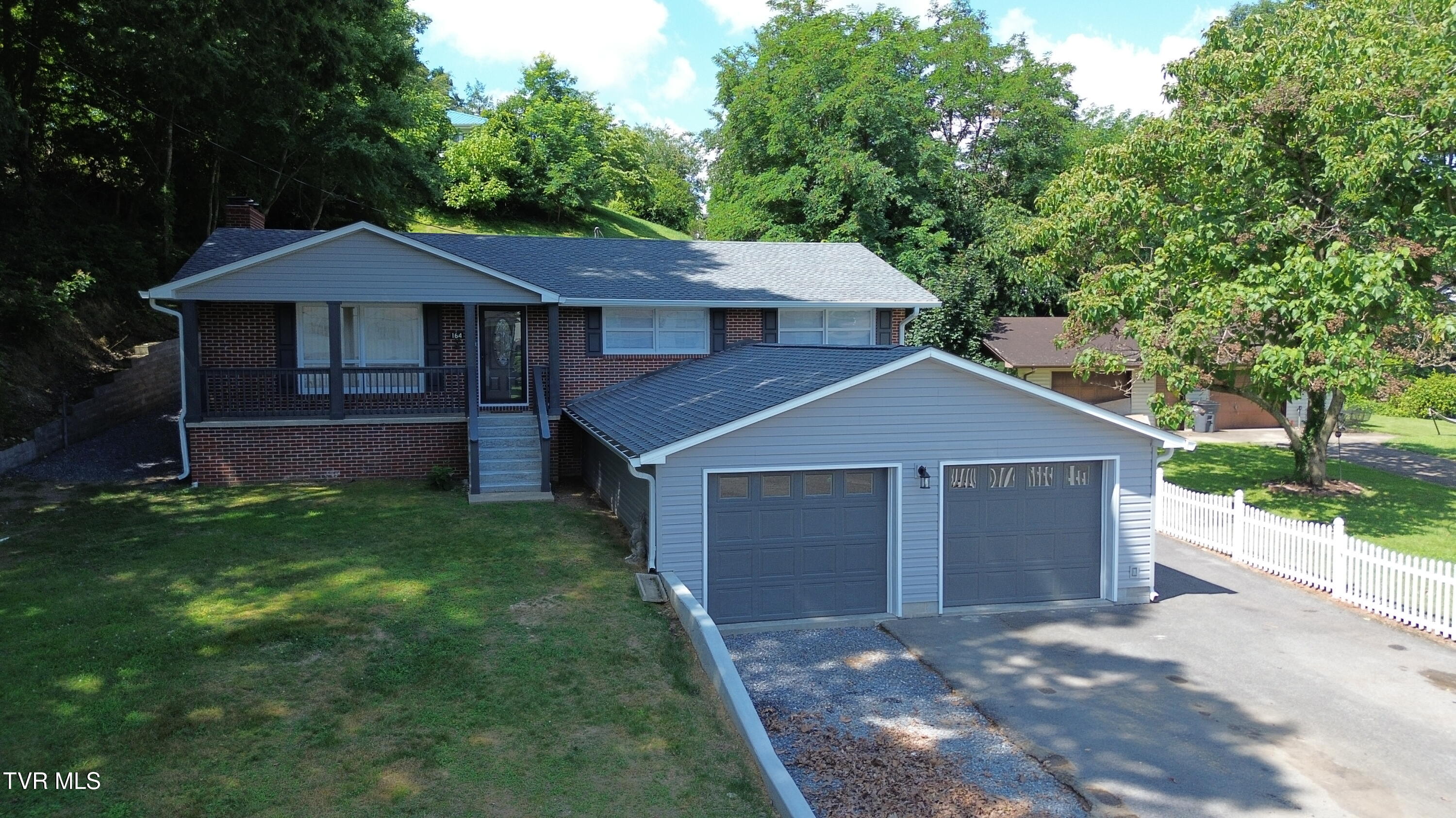 164 Greenwood Drive Property Photo 1