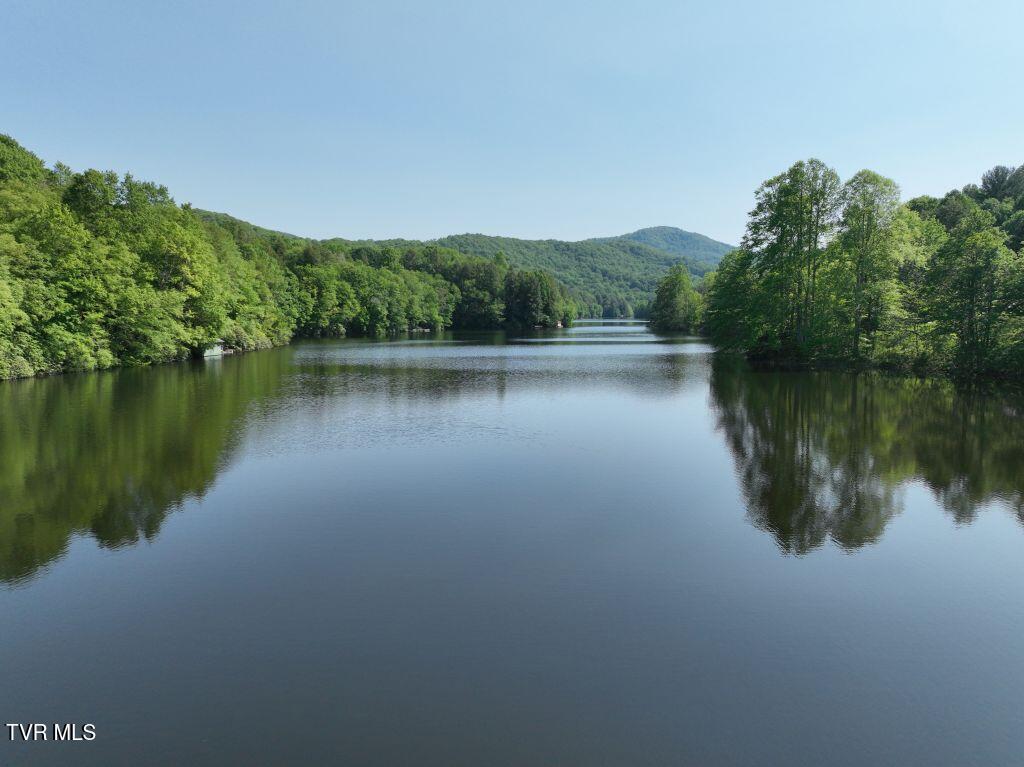 1768 Ripshin Mountain Road Property Photo 1