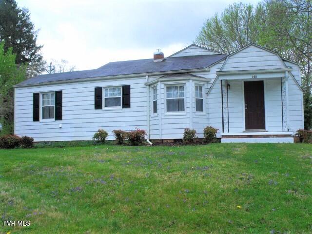 102 Woodland Drive Property Photo 1