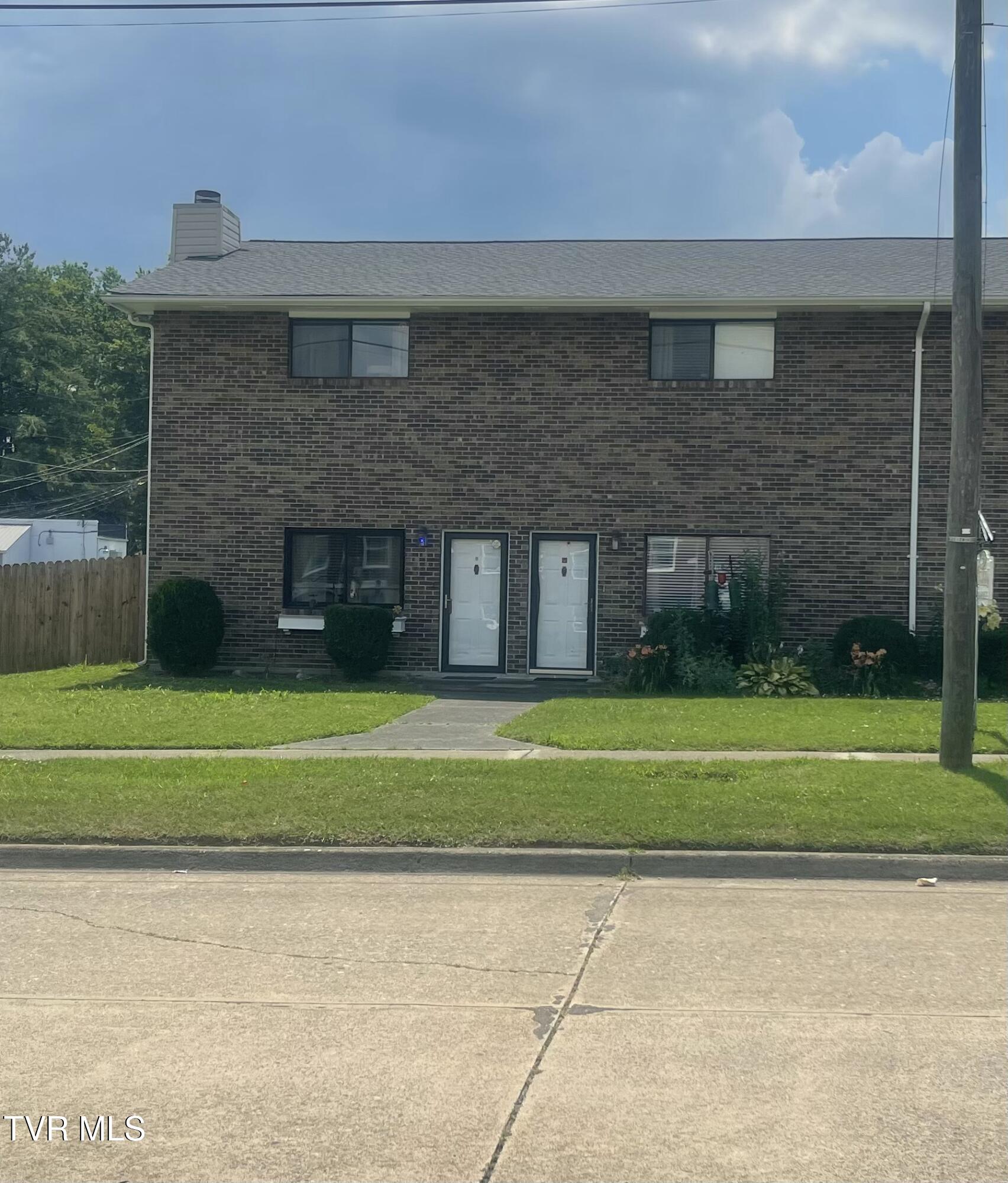 1591 Kenmore Drive Property Photo