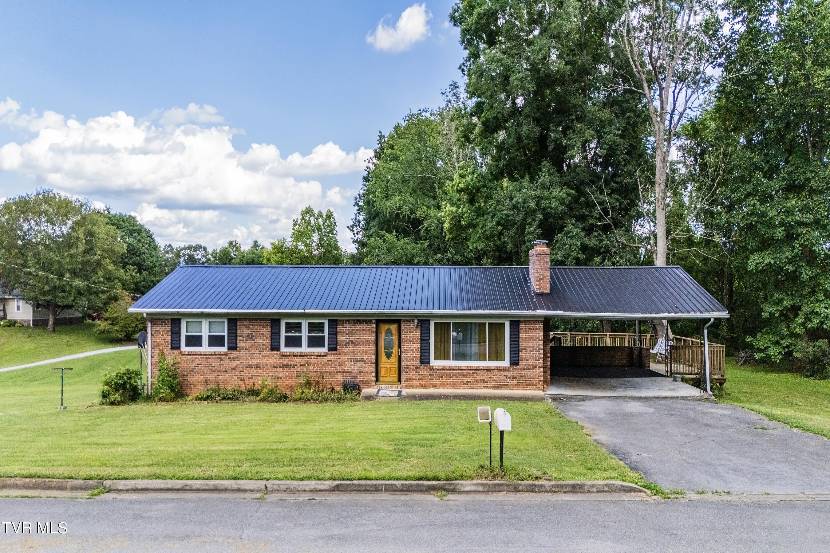 591 Southview Drive Property Photo