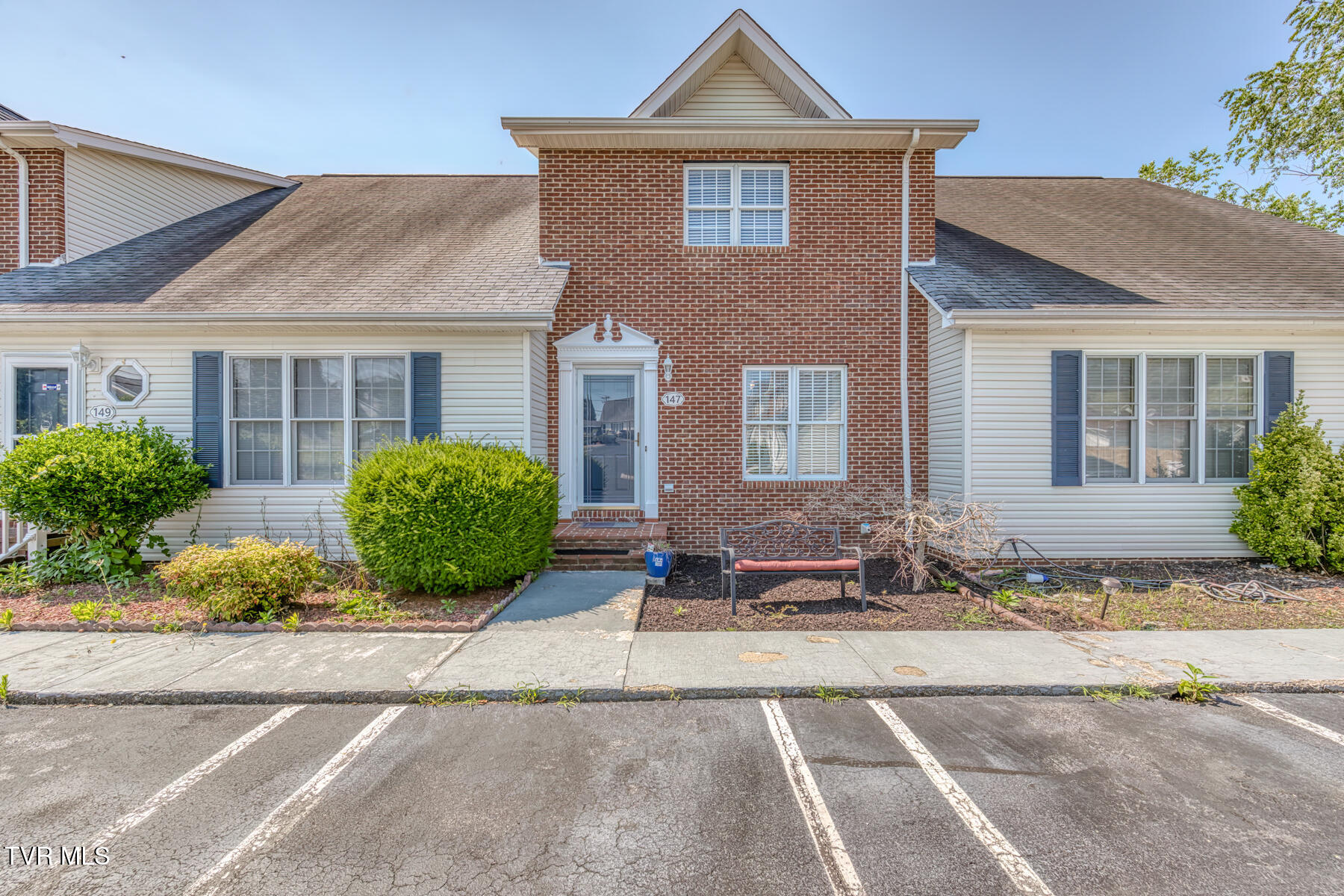 147 Rainbow Circle Property Photo 1
