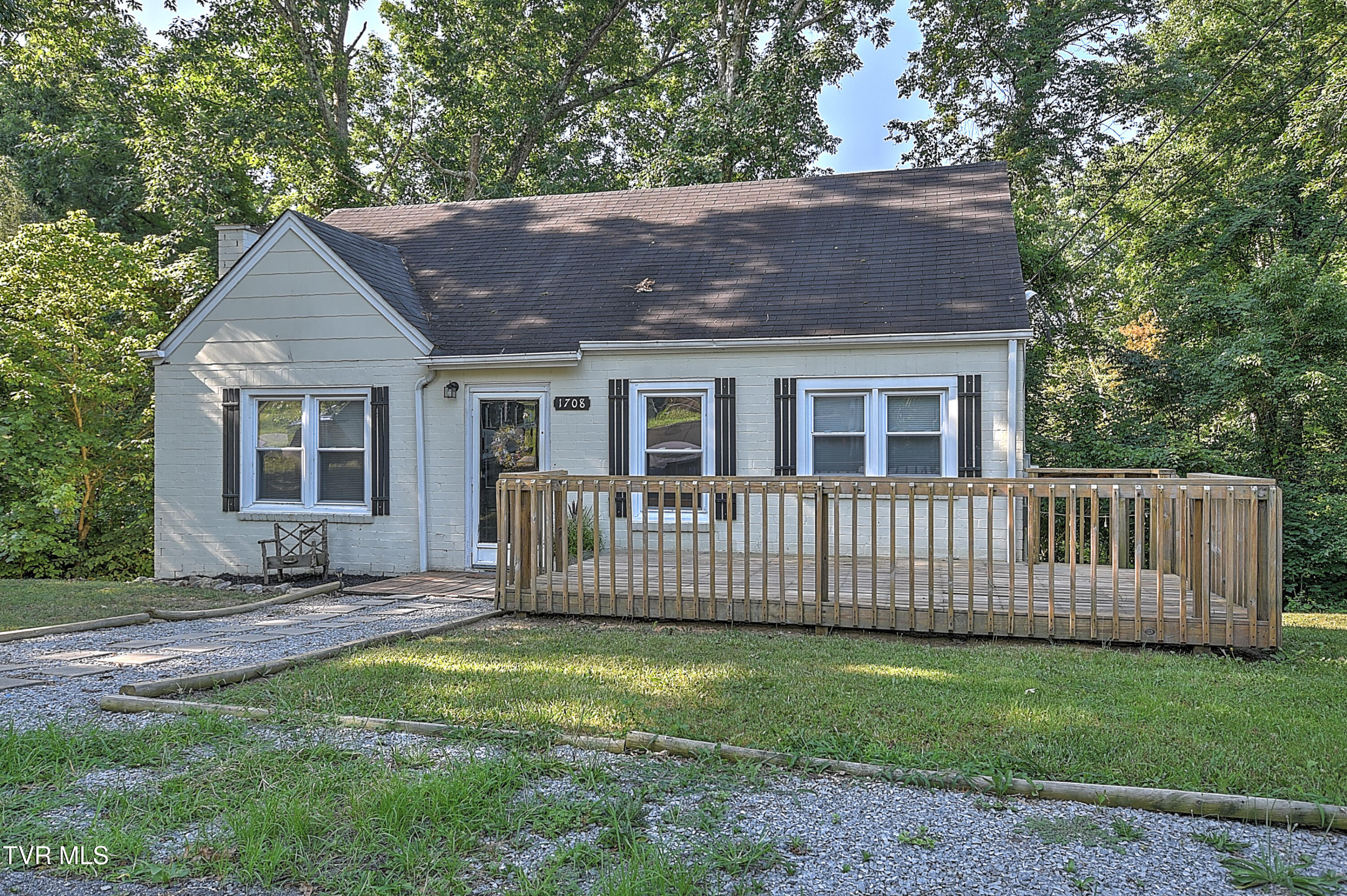 1708 Seaver Road Property Photo 1