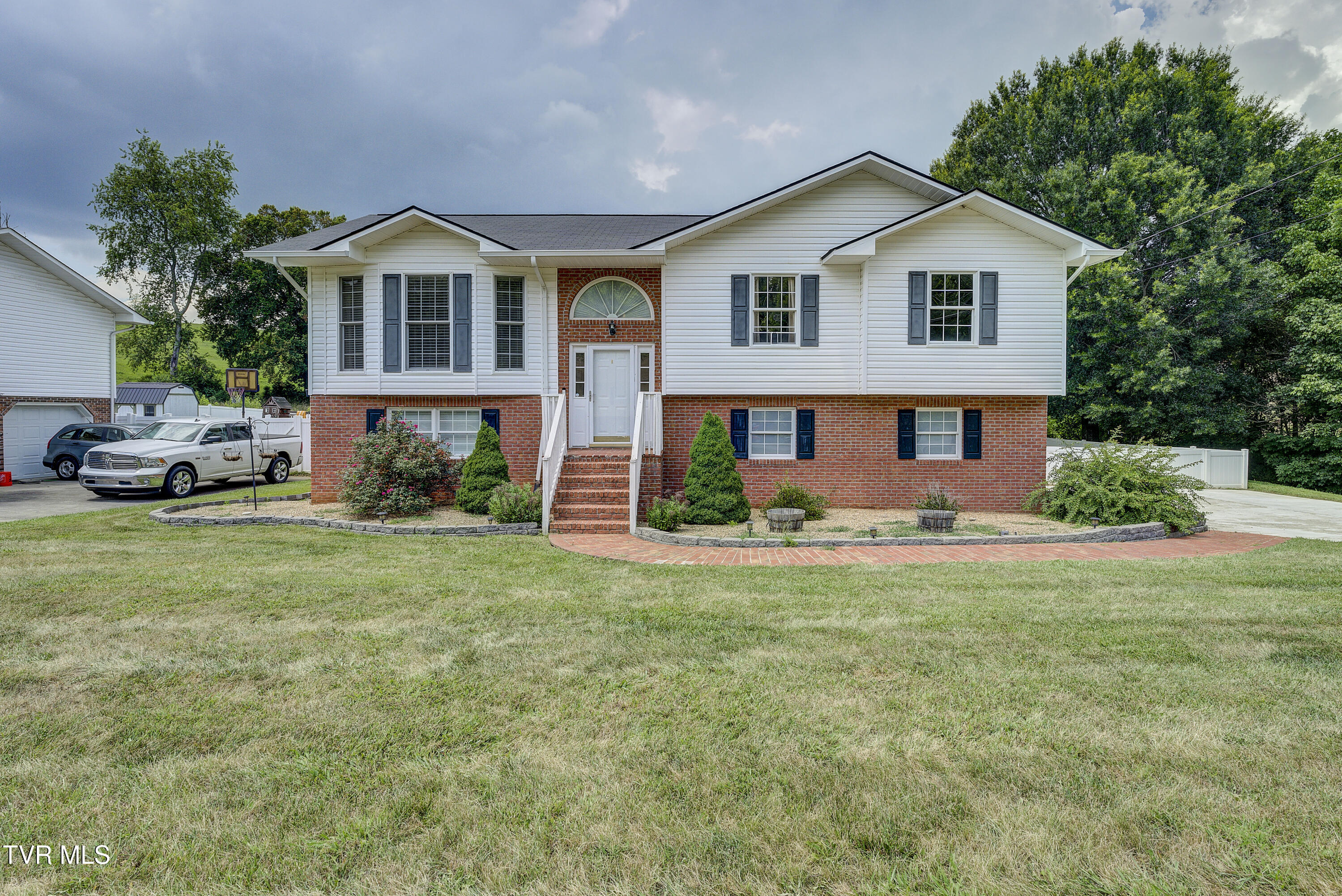 104 Mountain View Drive Property Photo