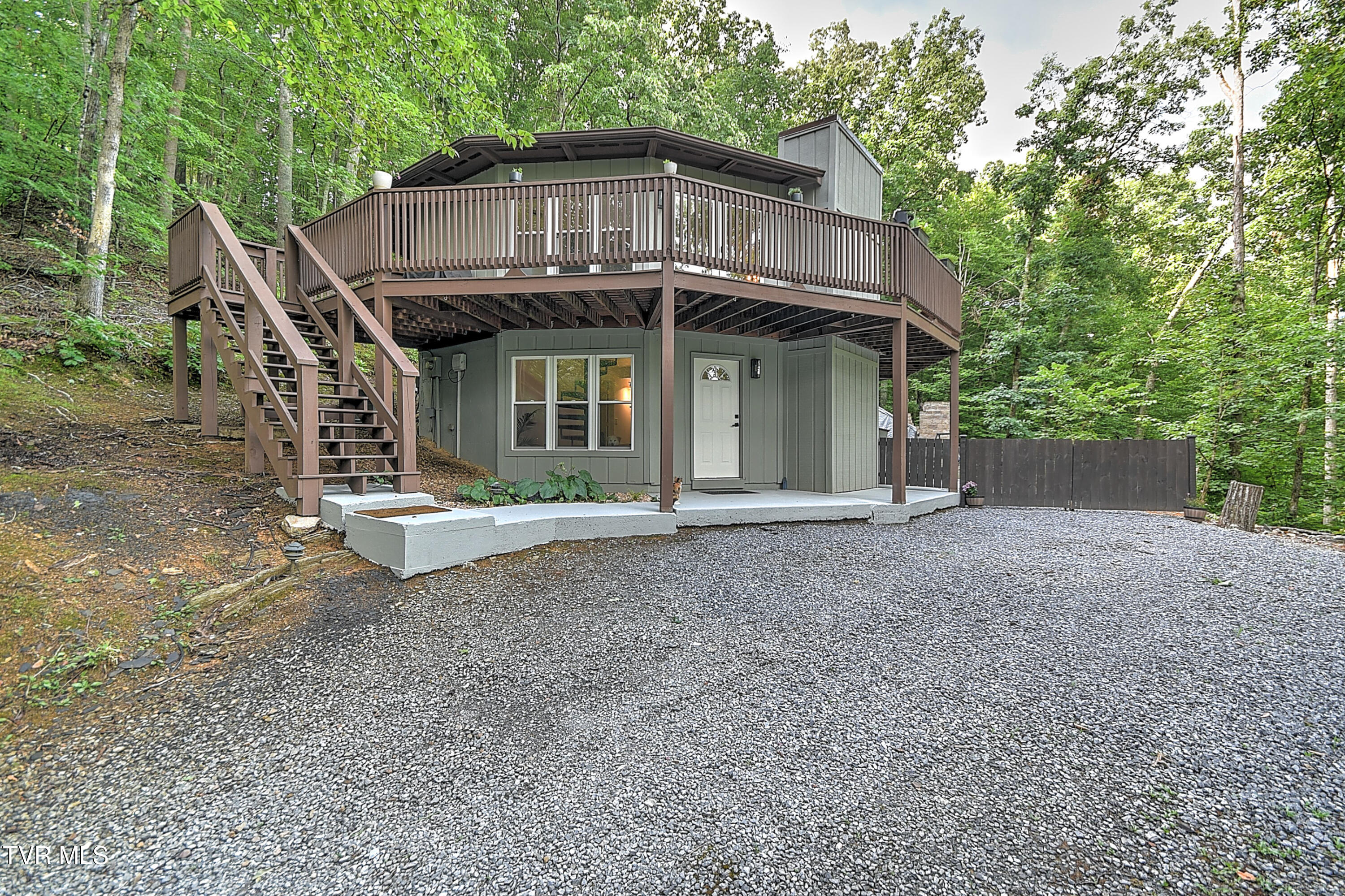 239 Stevenson Hill Road Property Photo