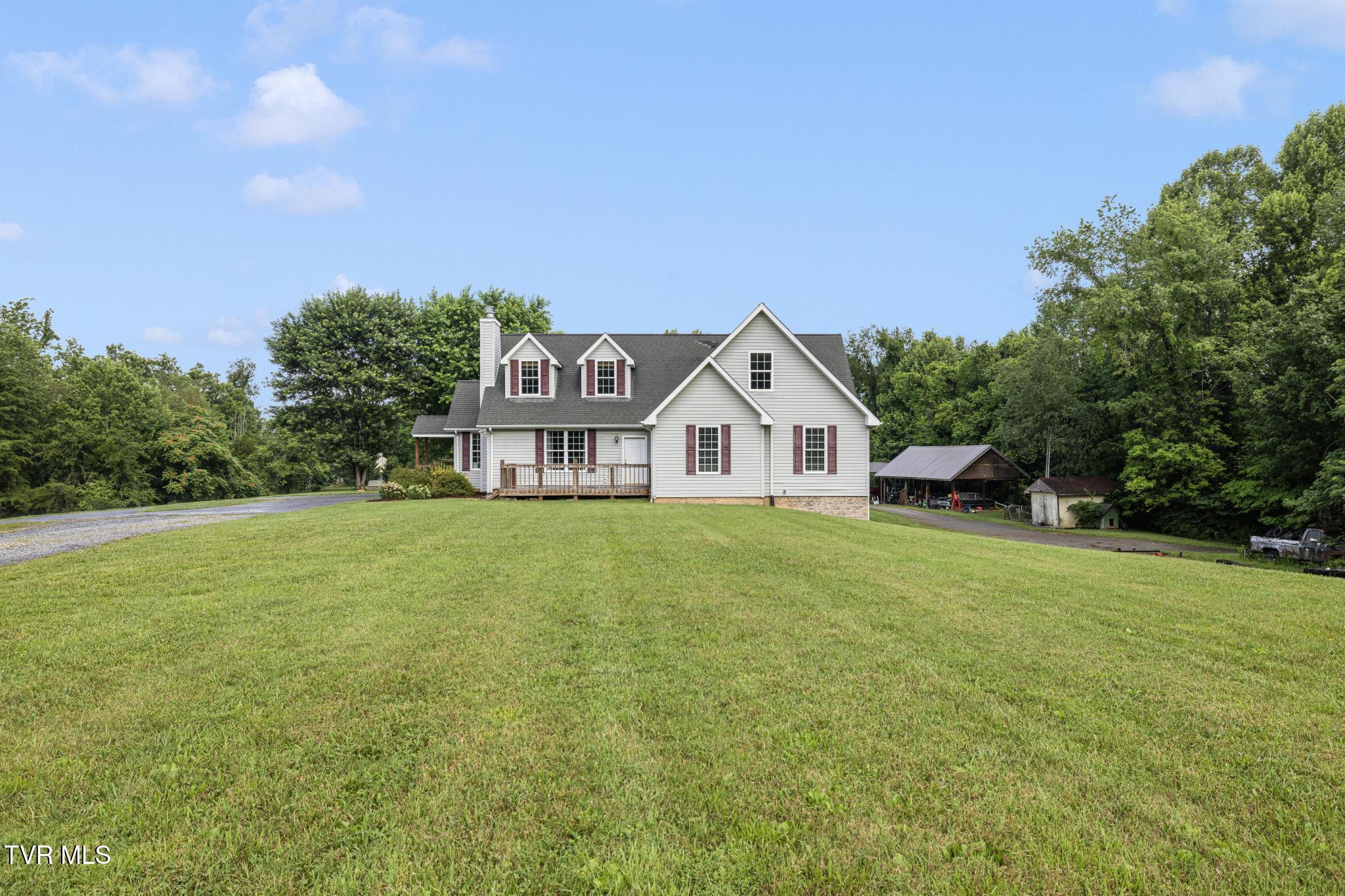 661 Hamilton Trail Property Photo 1