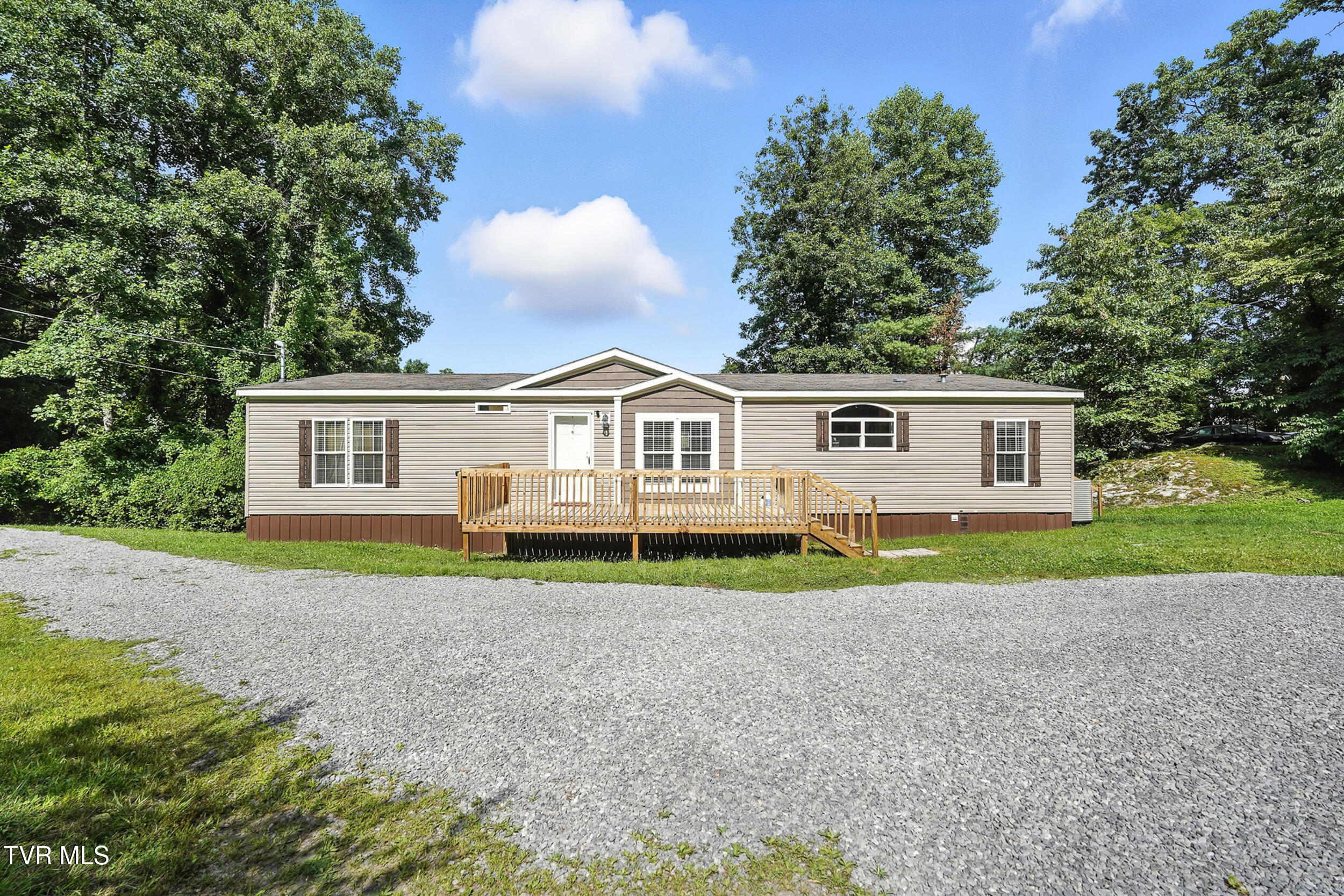 206 Southwest Wampler Avenue Property Photo 1