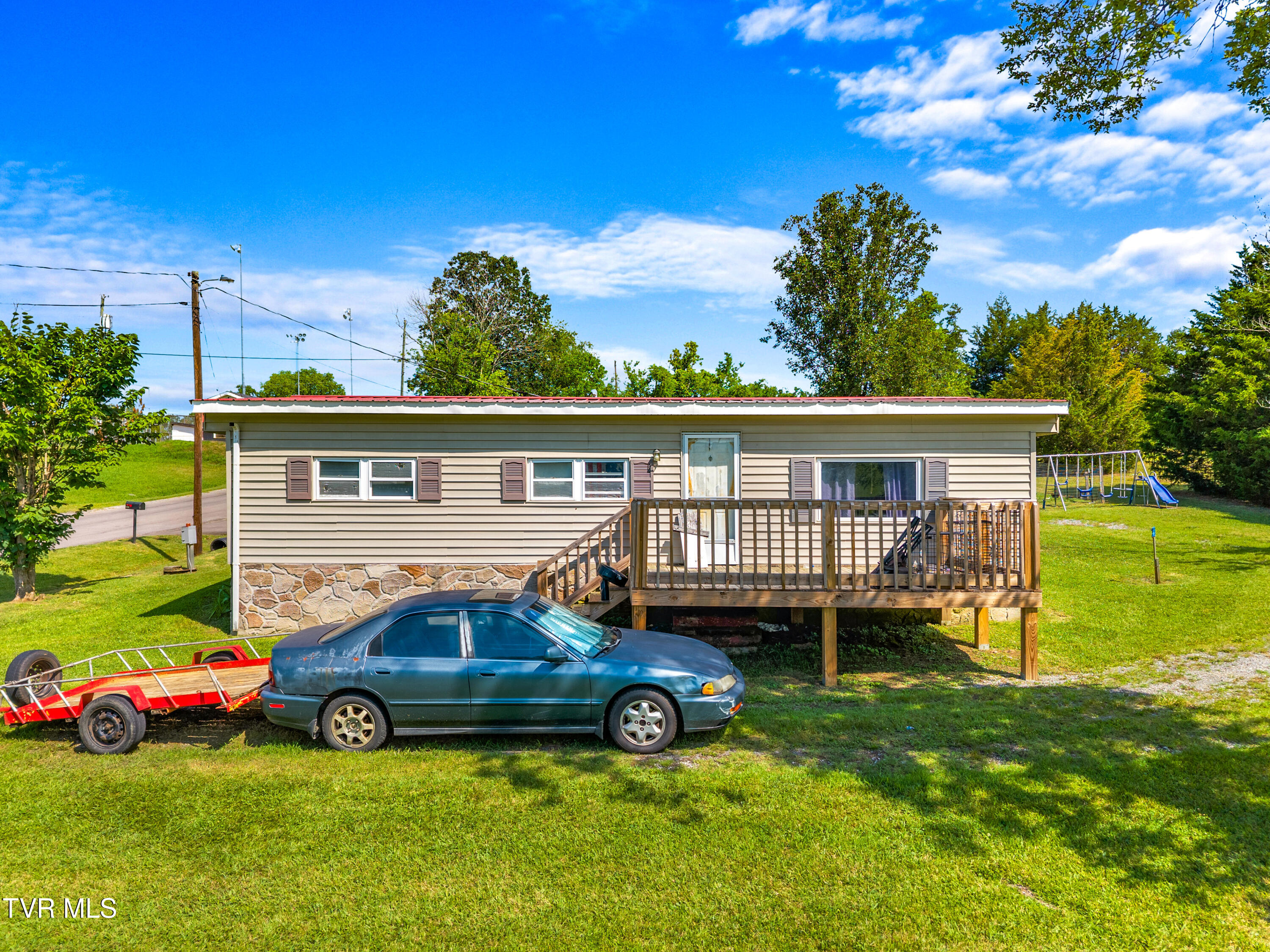 124 Wayland Boulevard