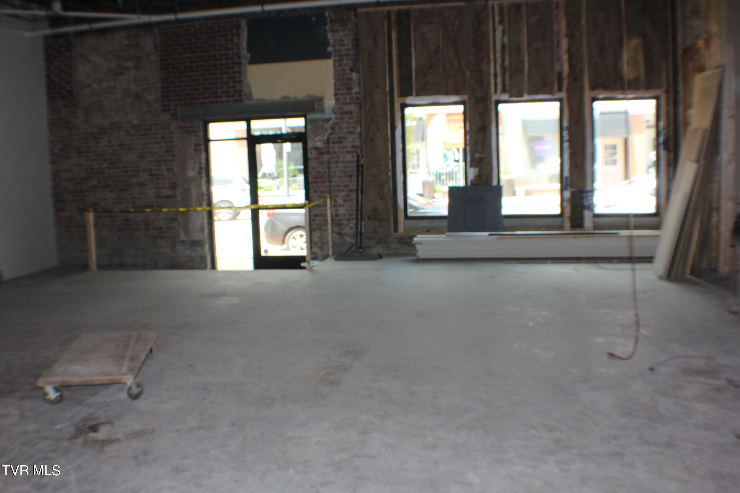329 Commerce Street Property Photo 1