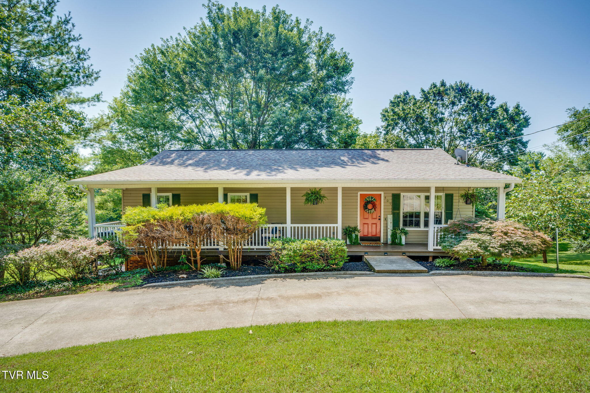 409 Birdie Drive Property Photo