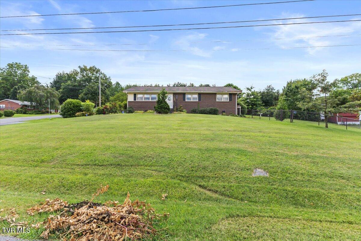 1502 Woodmont Drive Property Photo