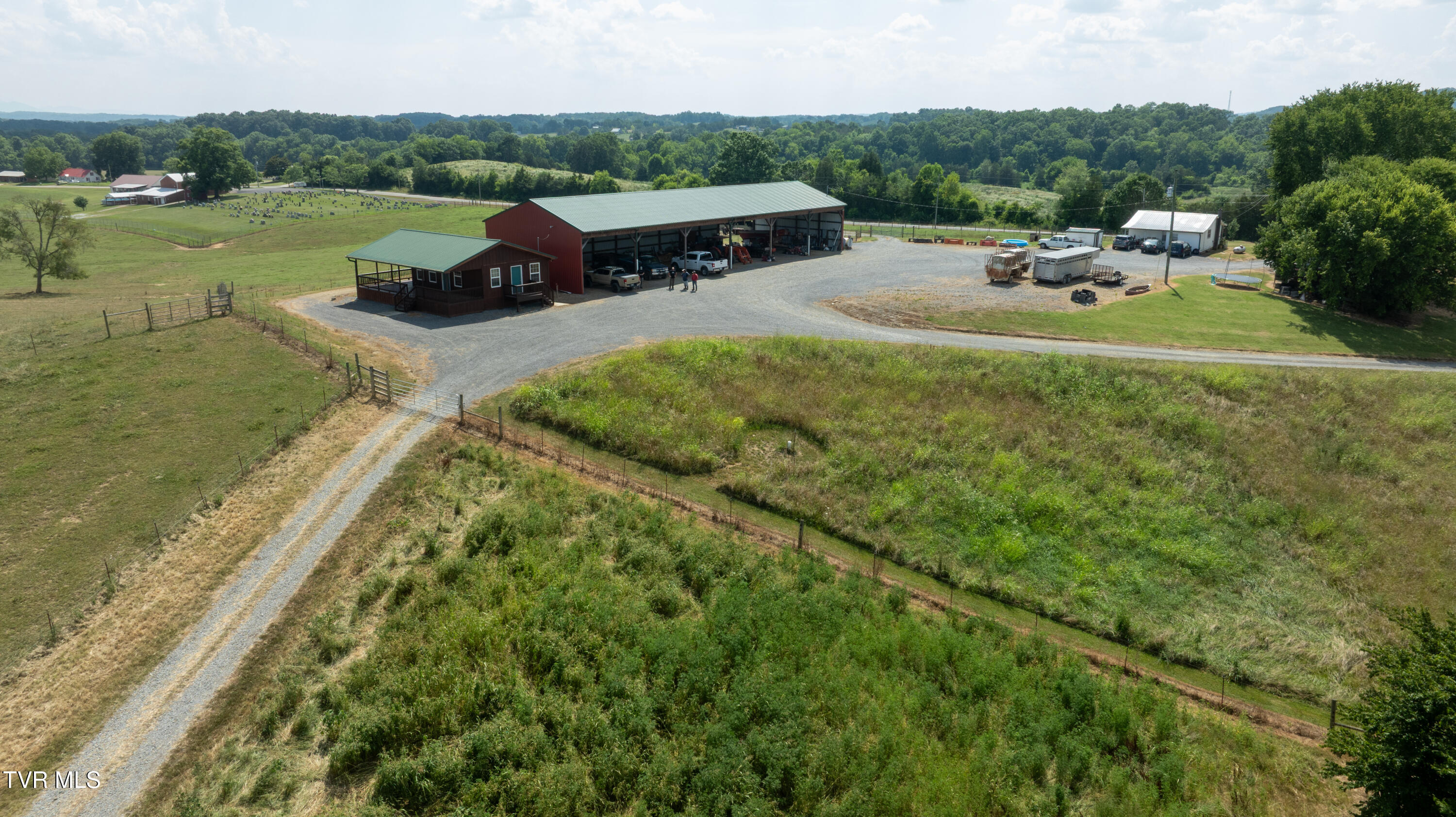 1550 Mount Hope Road Property Photo