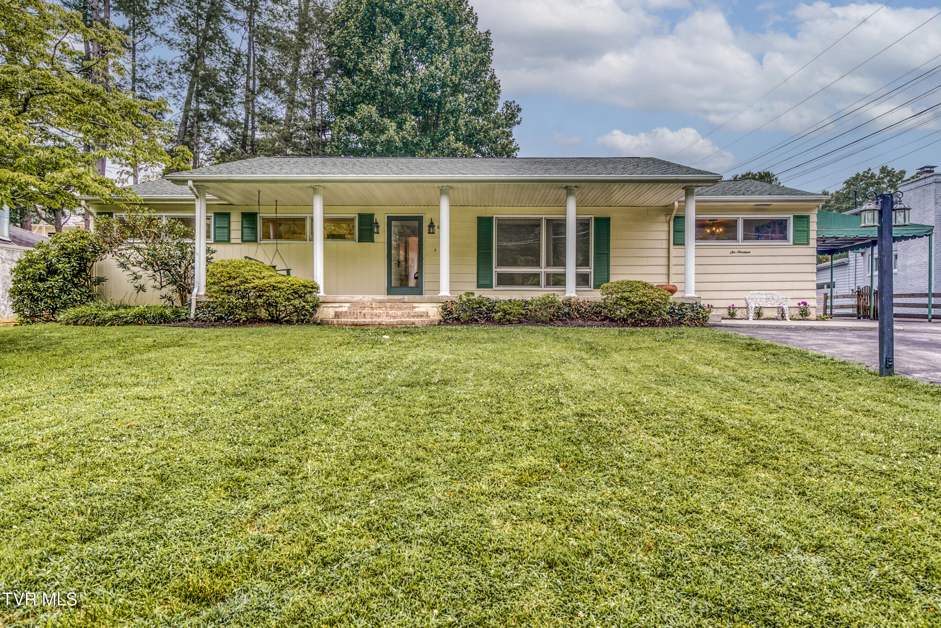 619 Fox Meadow Lane Lane Property Photo