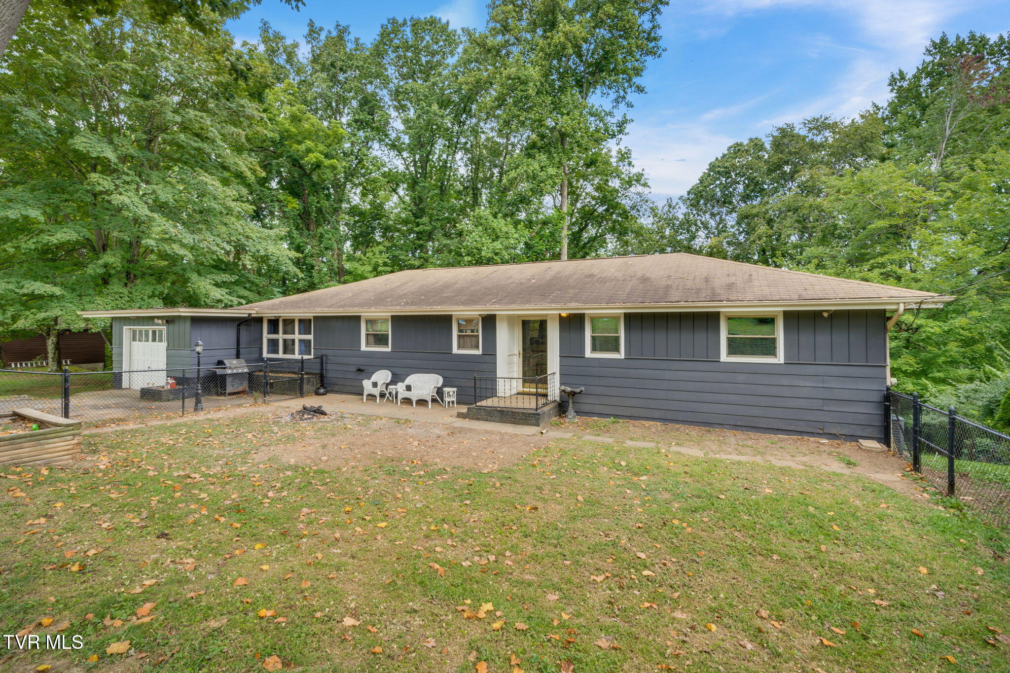 4016 Skyland Drive Property Photo