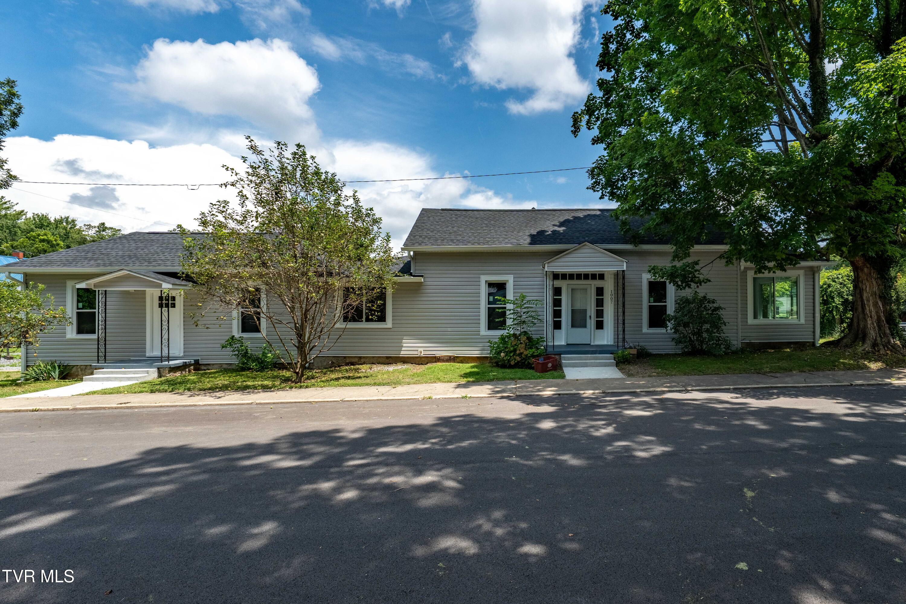 1007 Spring Street Property Photo