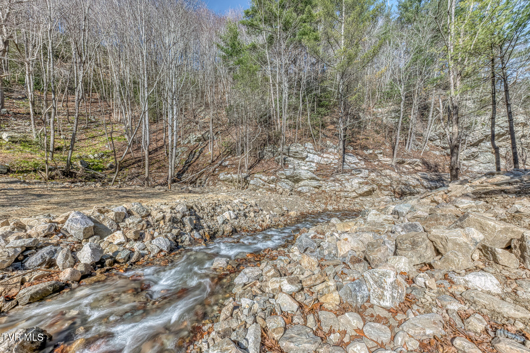 6826 Highway 421 Property Photo 6