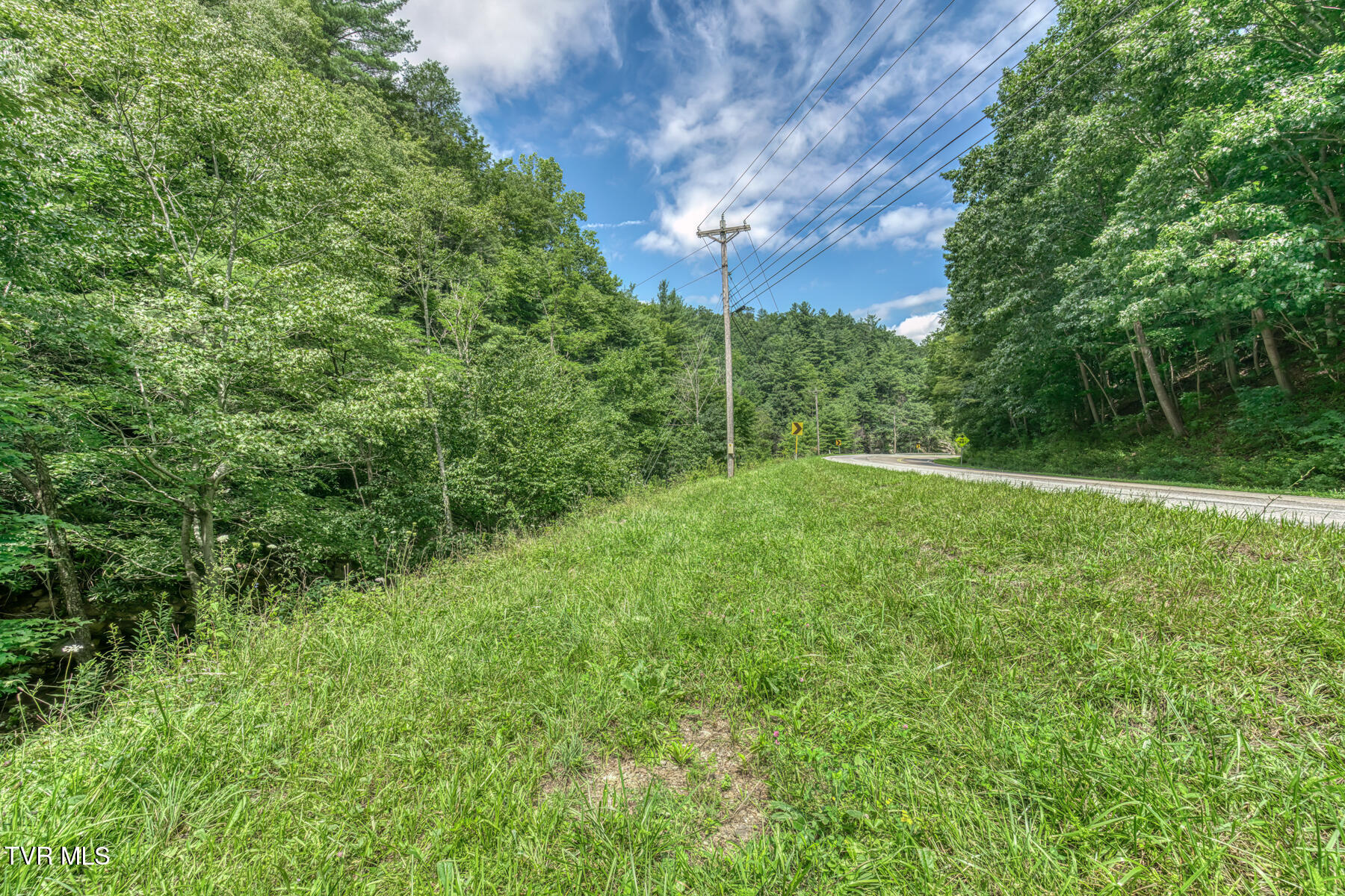 6826 Highway 421 Property Photo 19