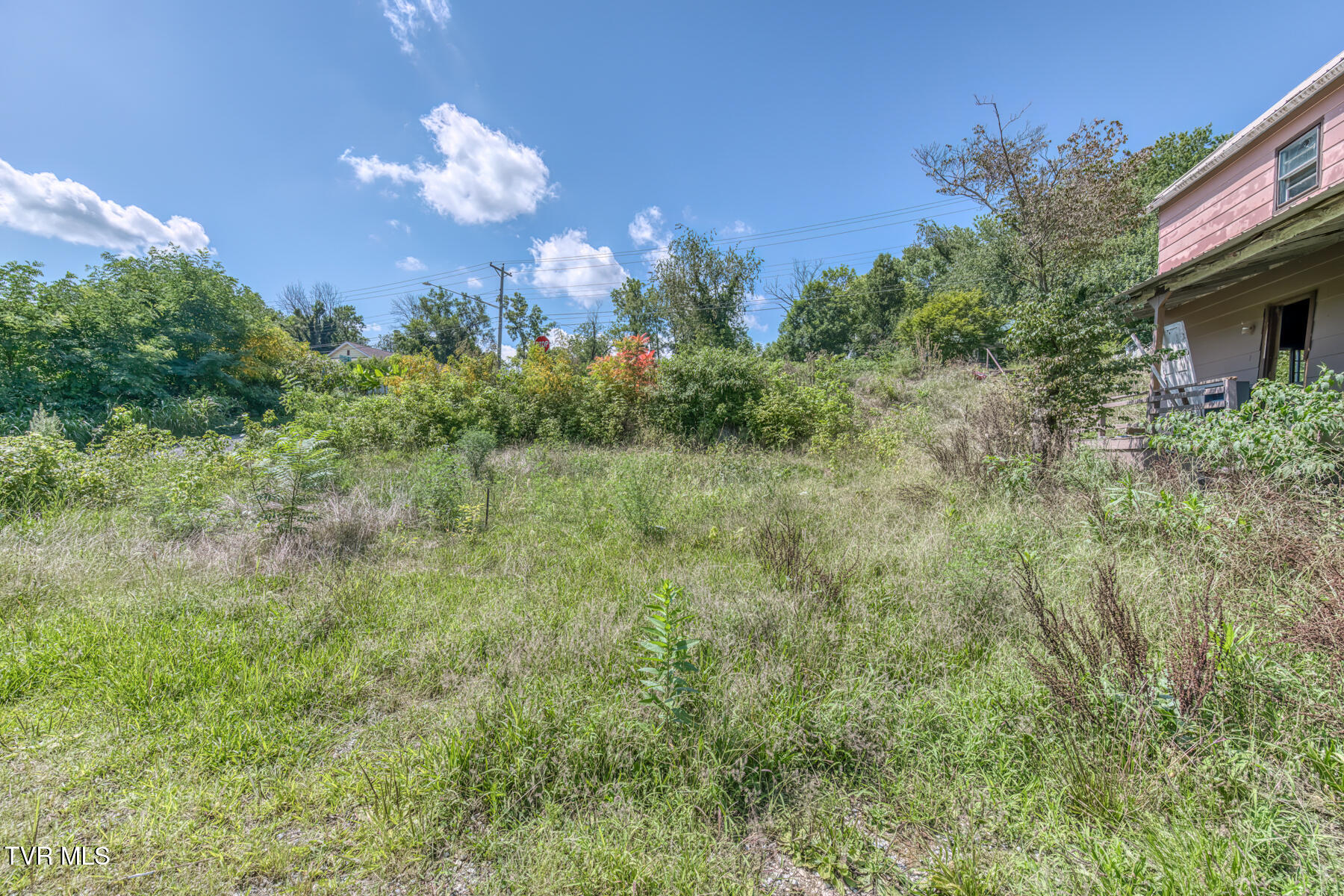 1001 Vermont Avenue Property Photo 5