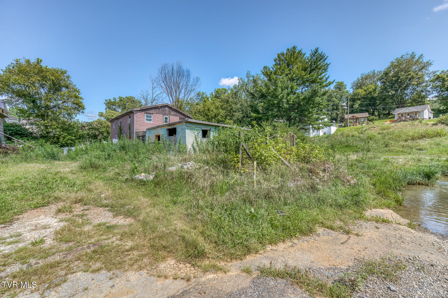 1001 Vermont Avenue Property Photo 7