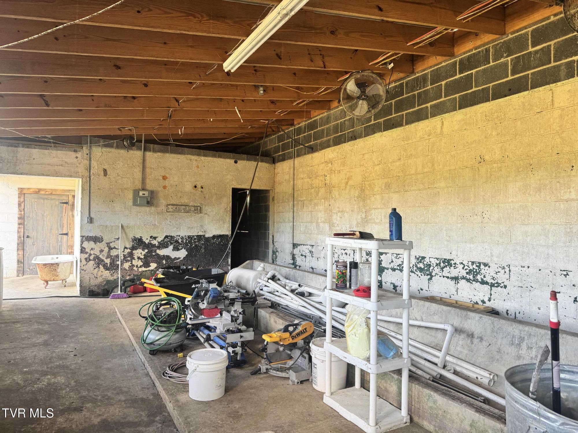 1430 Roaring Fork Road Property Photo 17