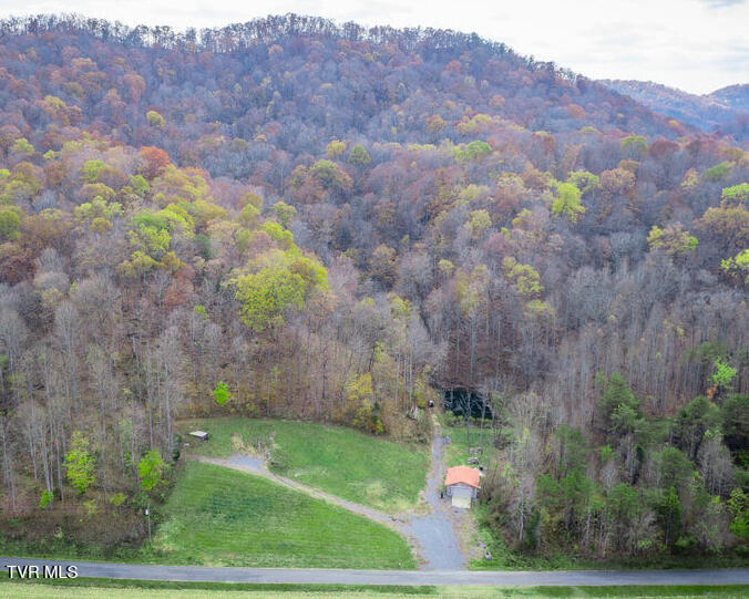 928 Millers Bluff Road Property Photo
