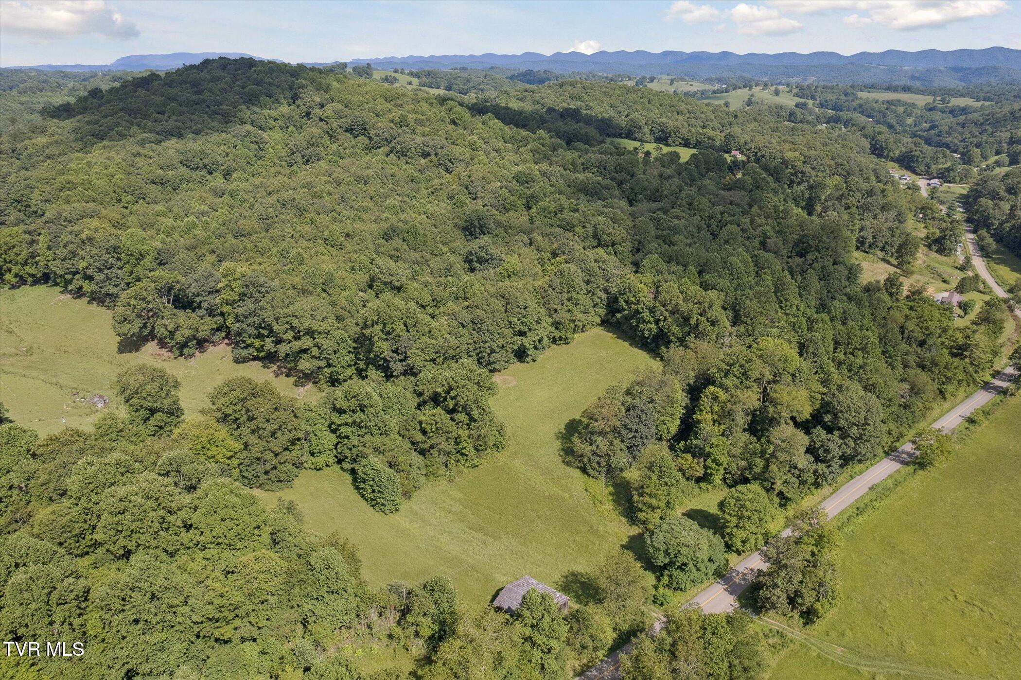 000 Long Hollow Road Property Photo 26