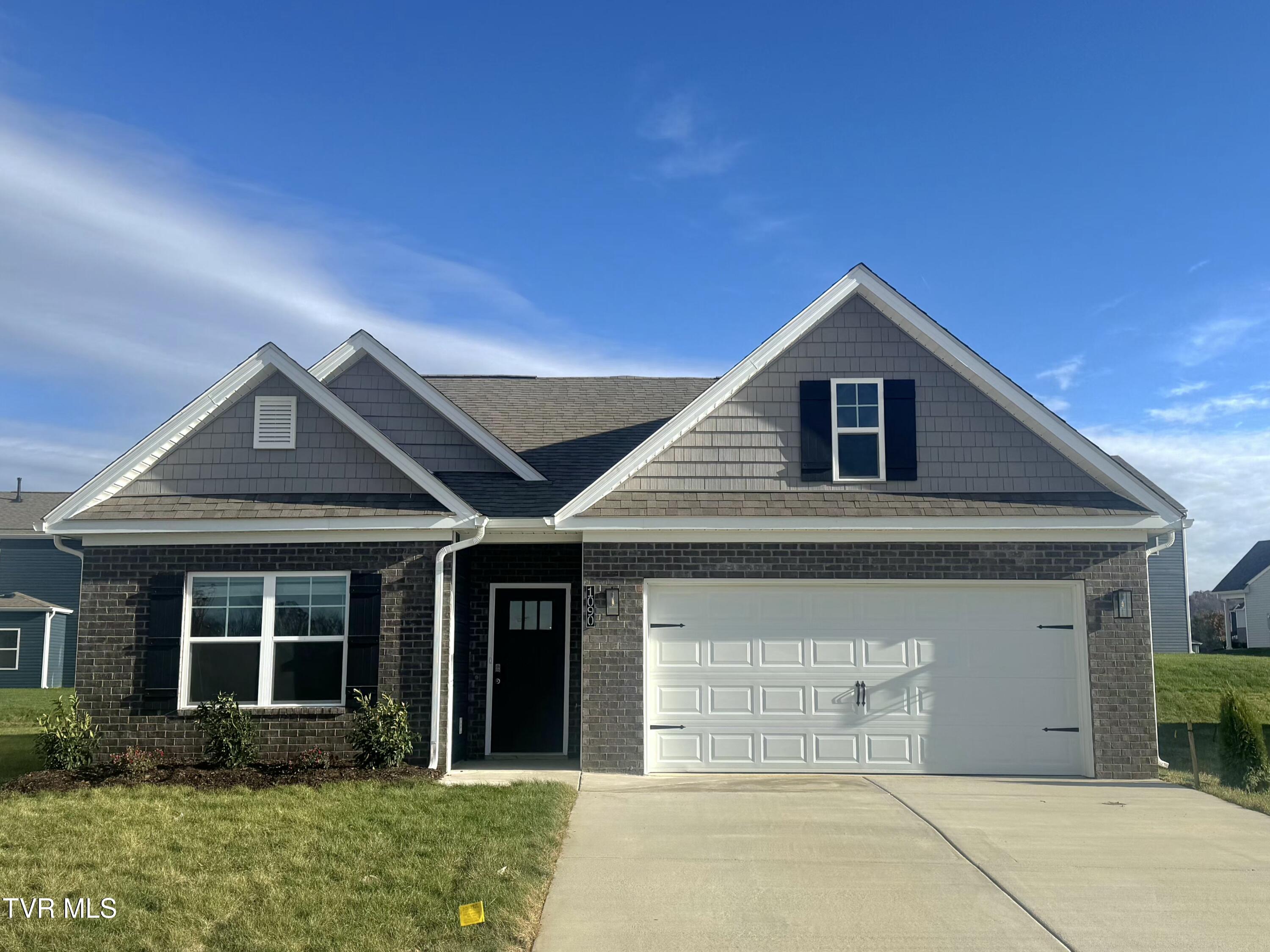 1090 Edison Road Property Photo 1