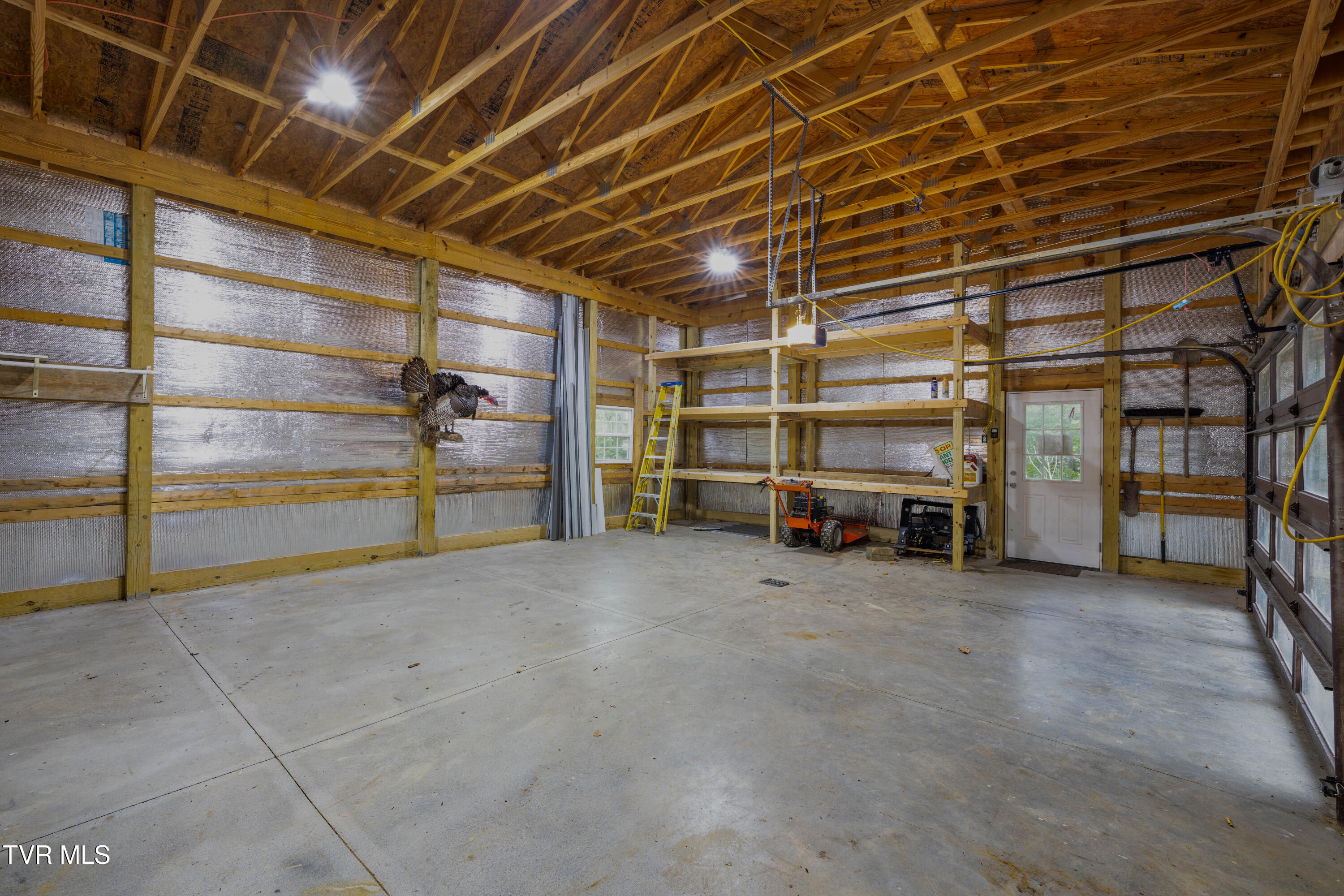 240 Little Branch Road Property Photo 6