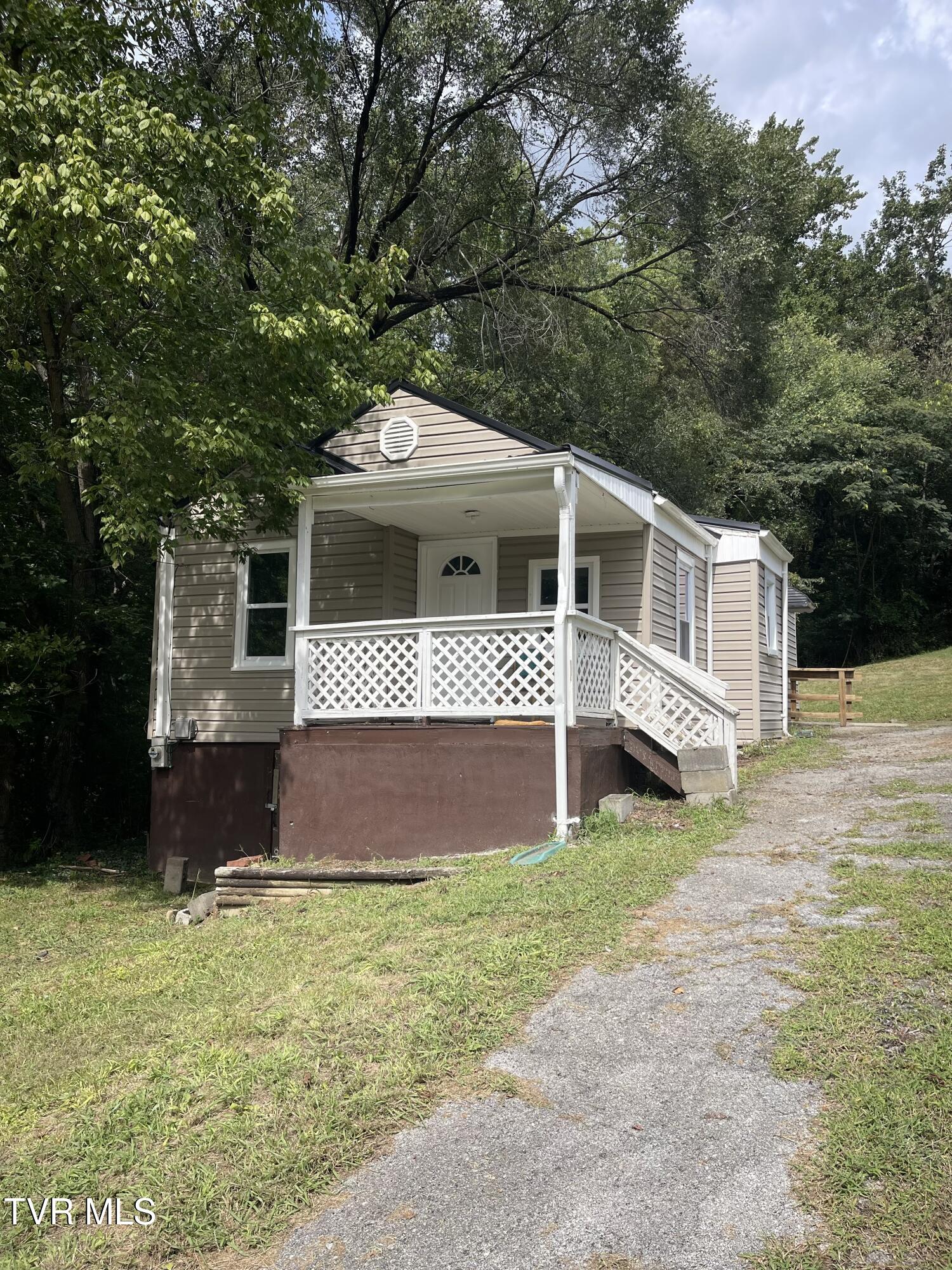 3814 Bonita Street Property Photo 1