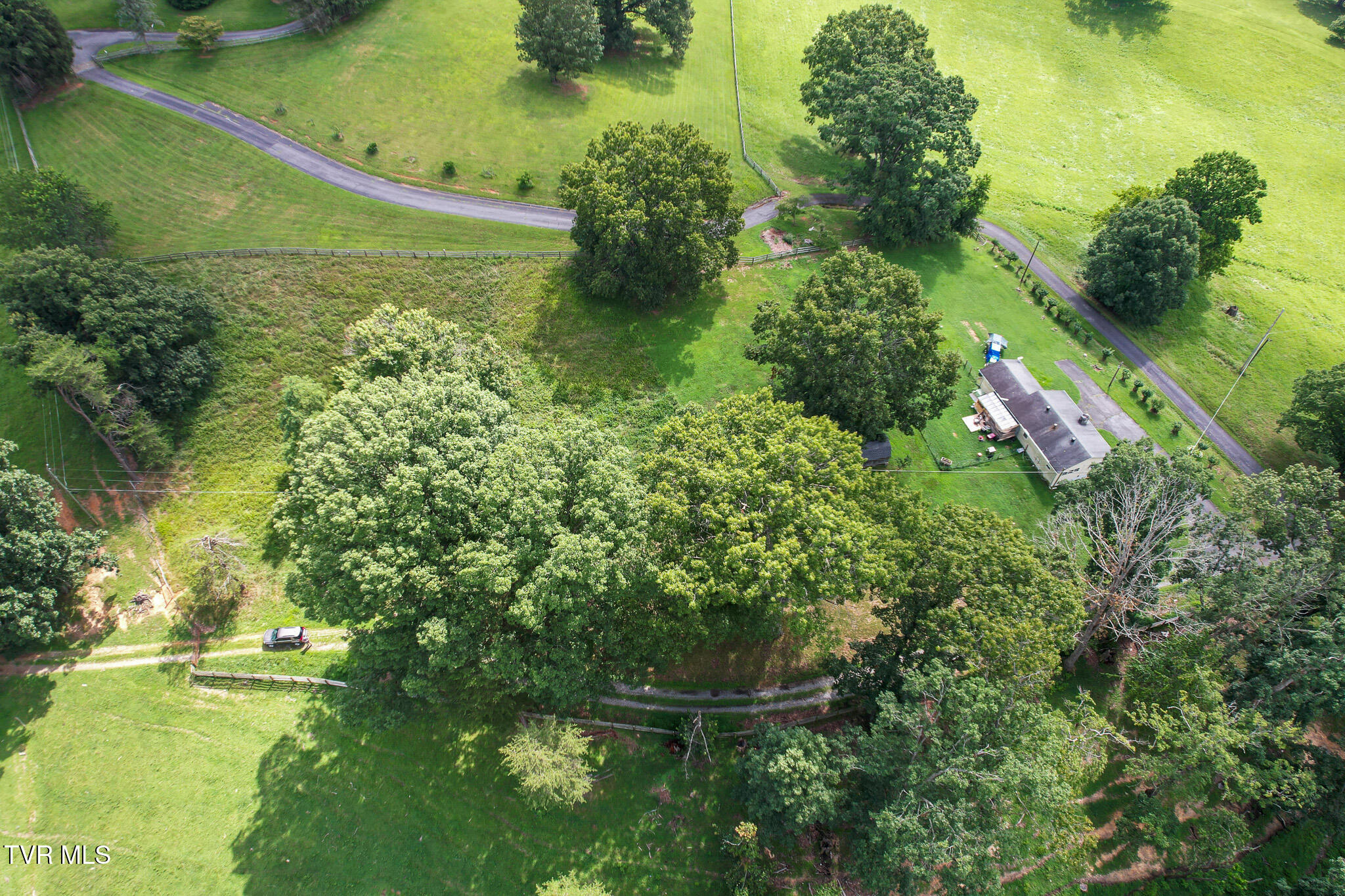 0 Colonade Drive Property Photo 11