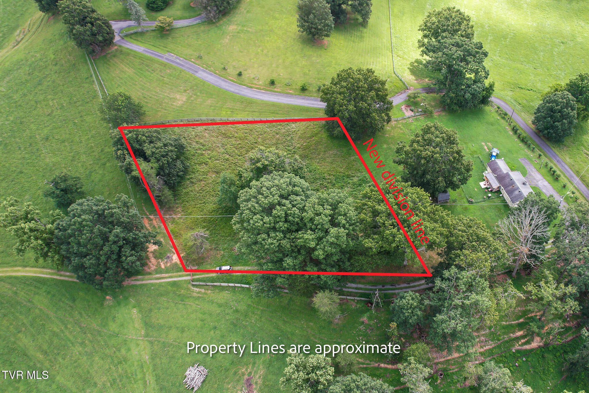 0 Colonade Drive Property Photo 13