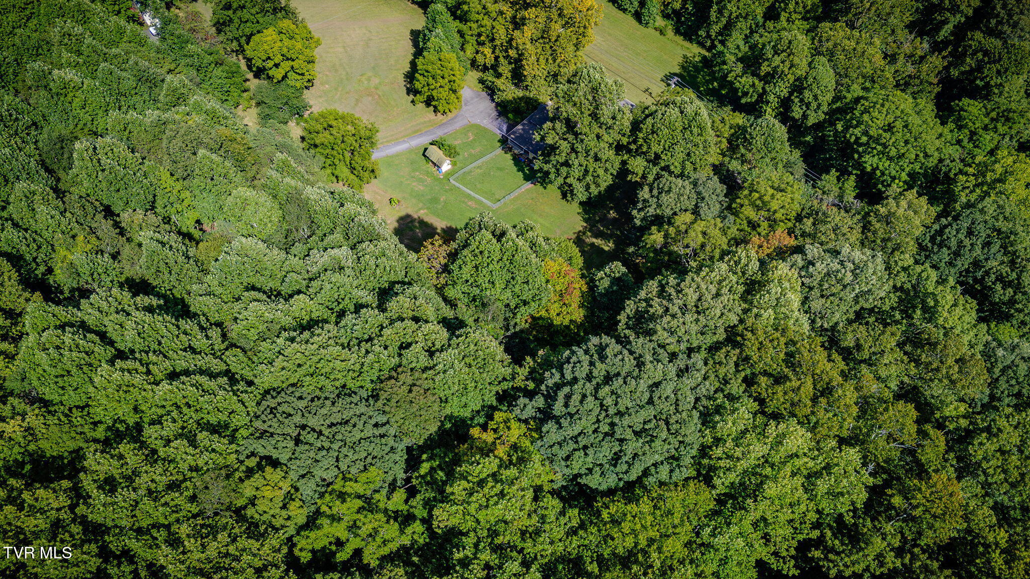 2906 Cherokee Road Property Photo 5