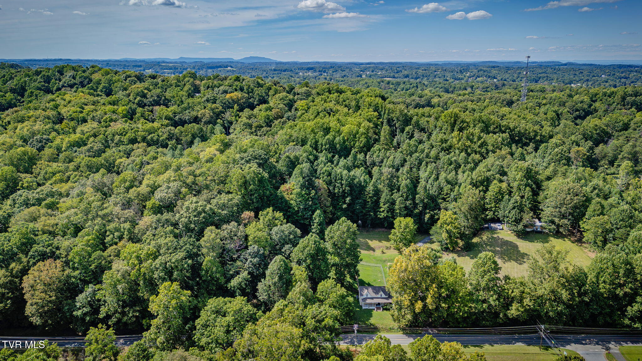 2906 Cherokee Road Property Photo 8