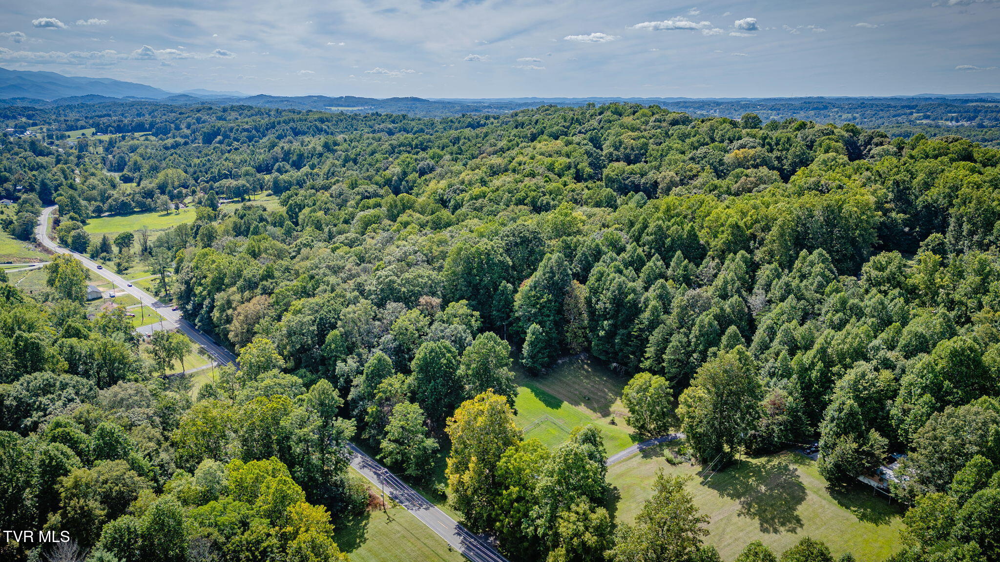2906 Cherokee Road Property Photo 9