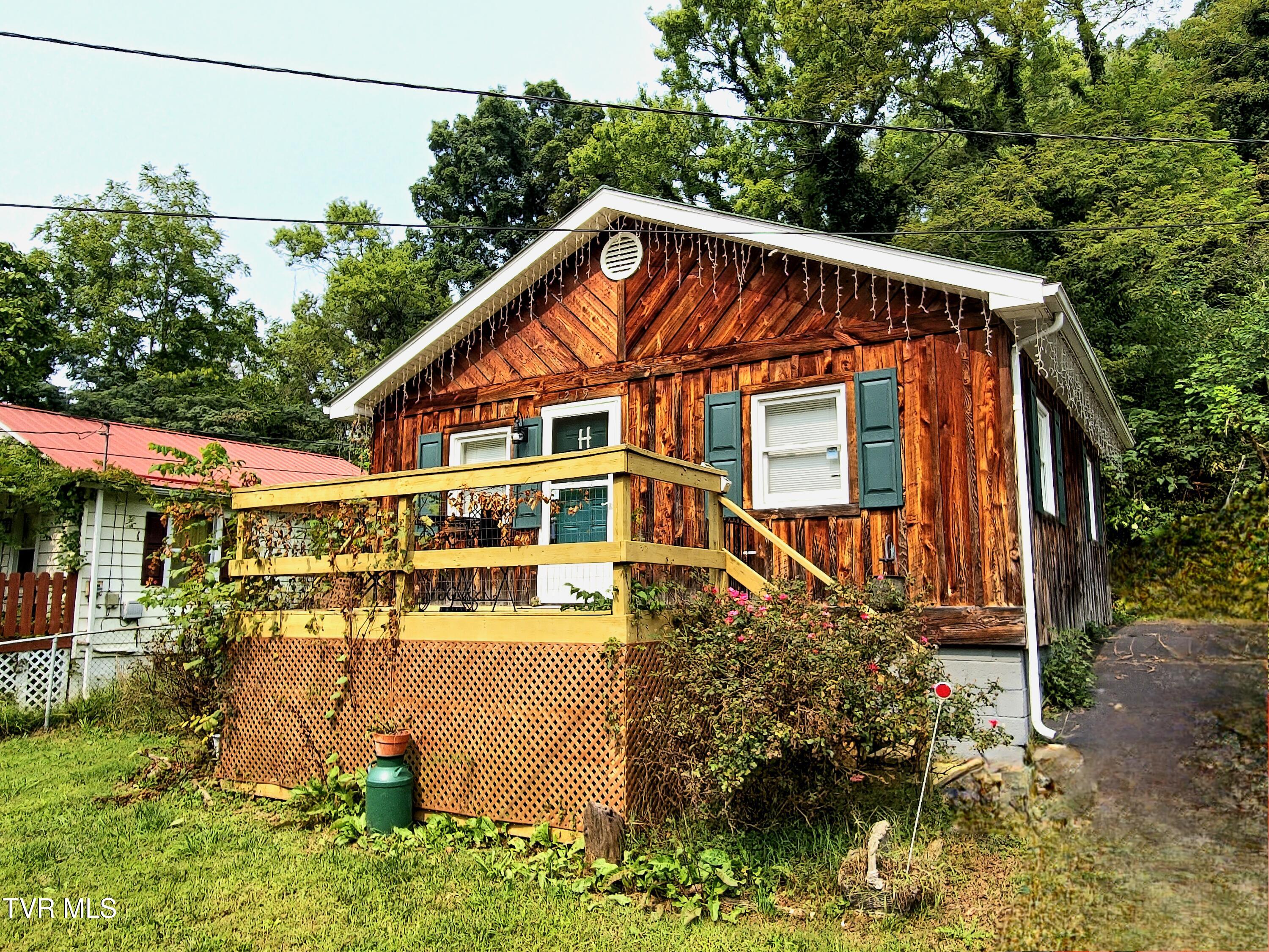 1219 Bell Ridge Drive Property Photo 1