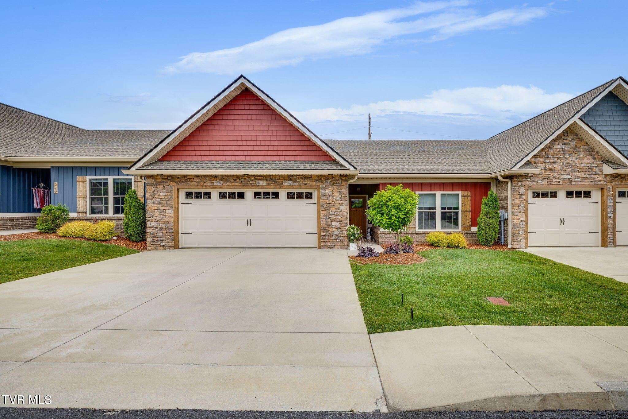 262 Harps Lane Property Photo 1