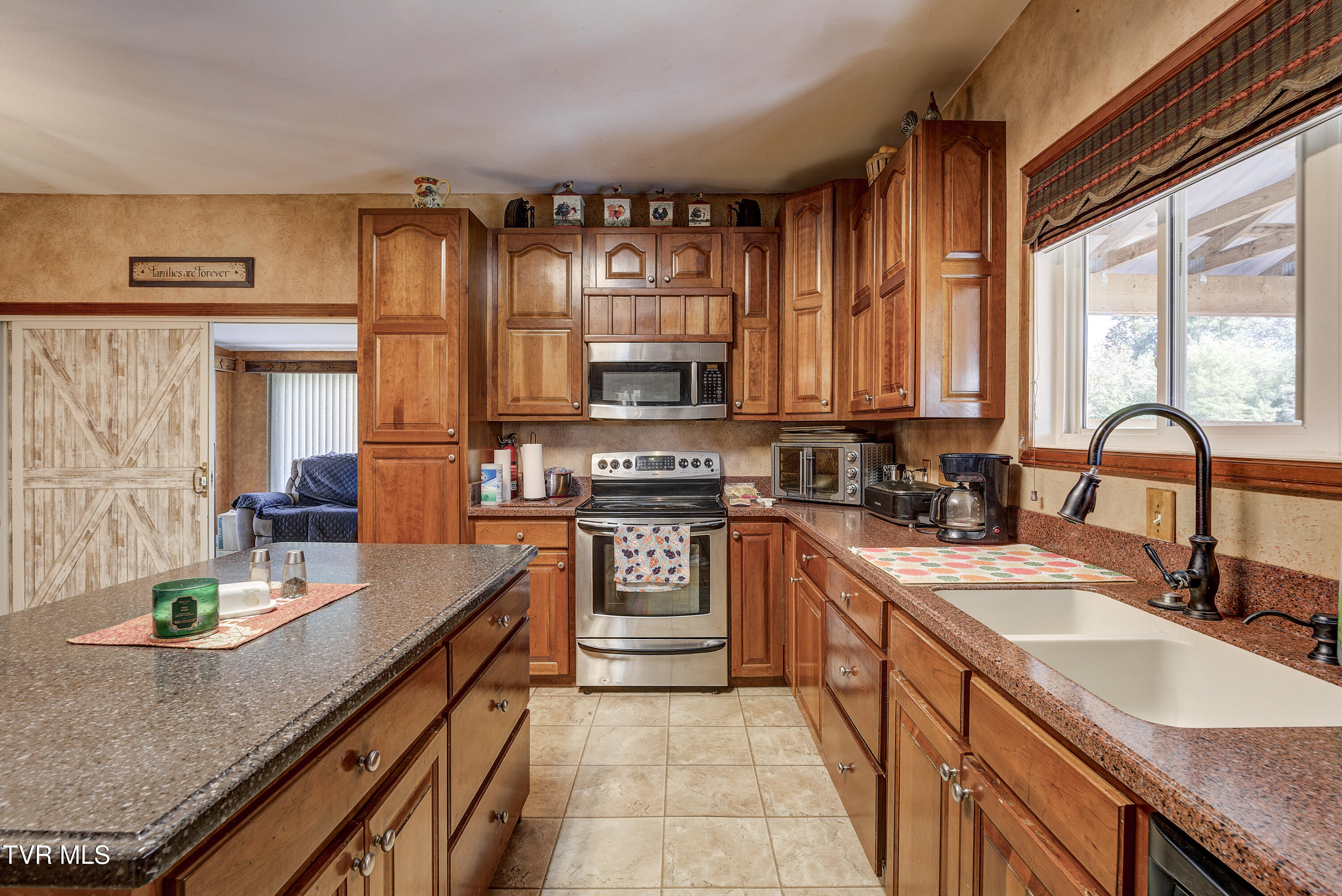 8845 107 Cutoff Property Photo 14