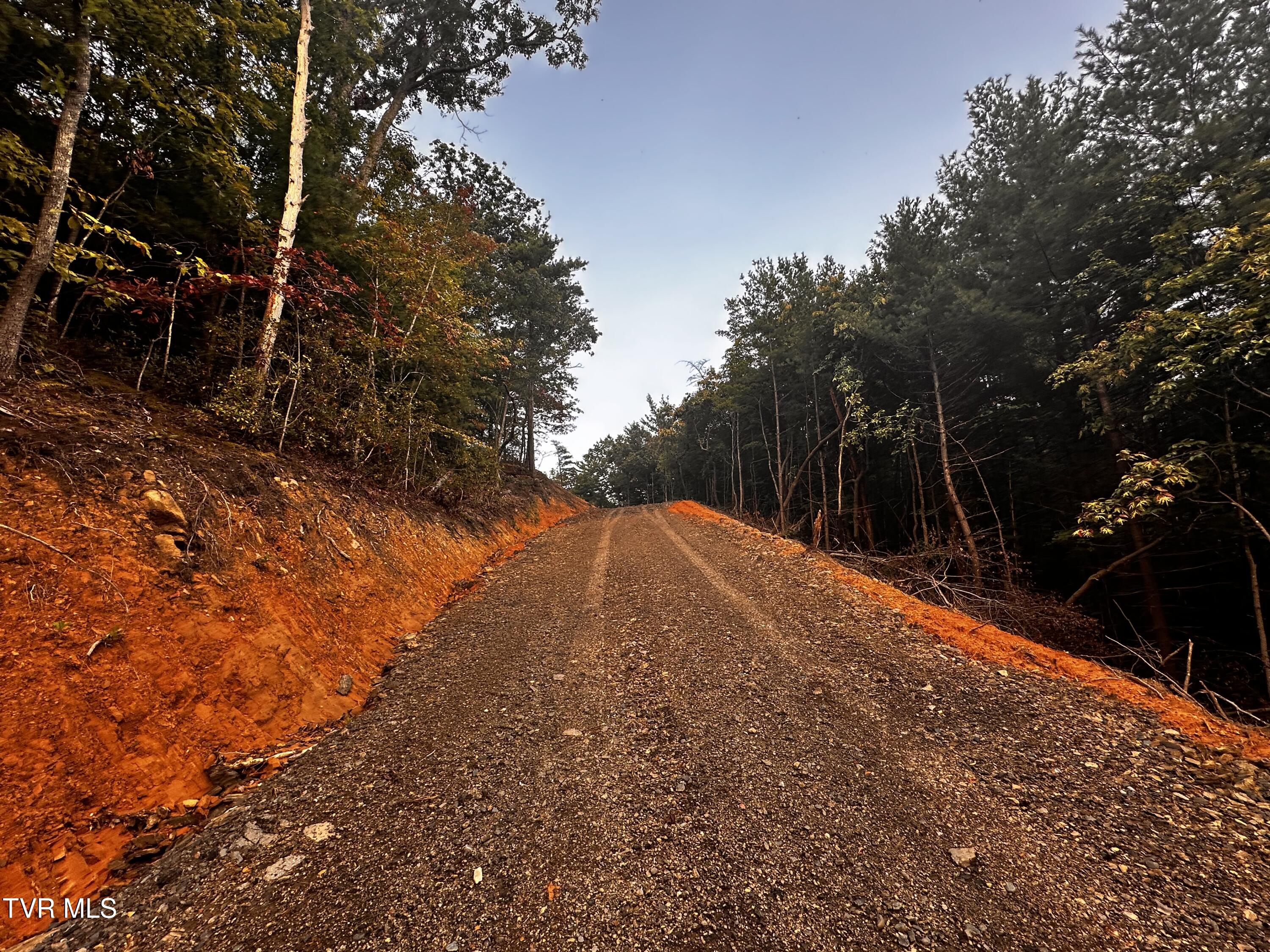 1700 Kelley Gap Road Property Photo 1
