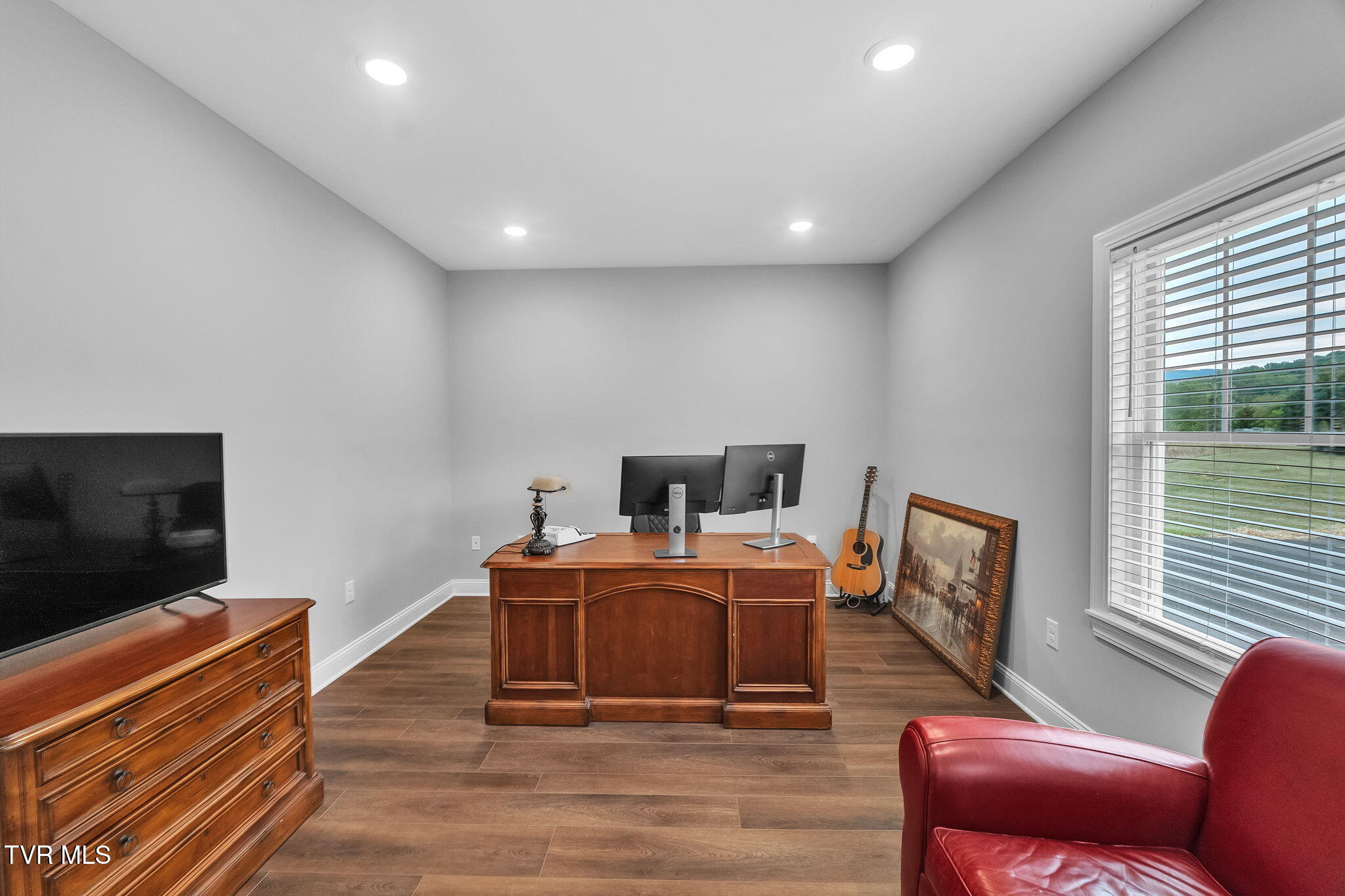 182 St Johns Way Property Photo 40